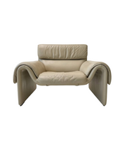 Armchair_by_de_Sede,_model_DS-2011/01