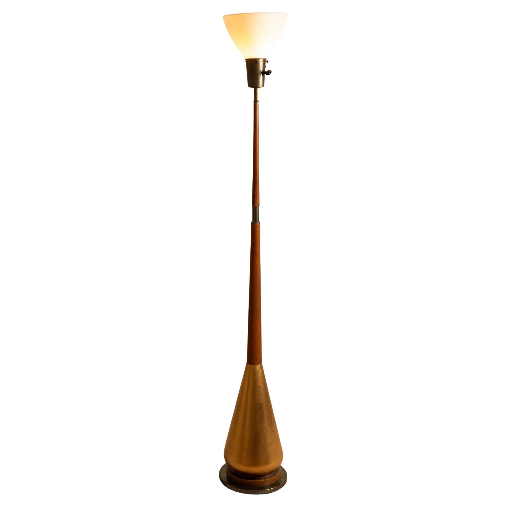 Art_deco_floor_lamp_1930s