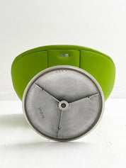 Artifort_Little_Apollo_armchair_on_disc_base