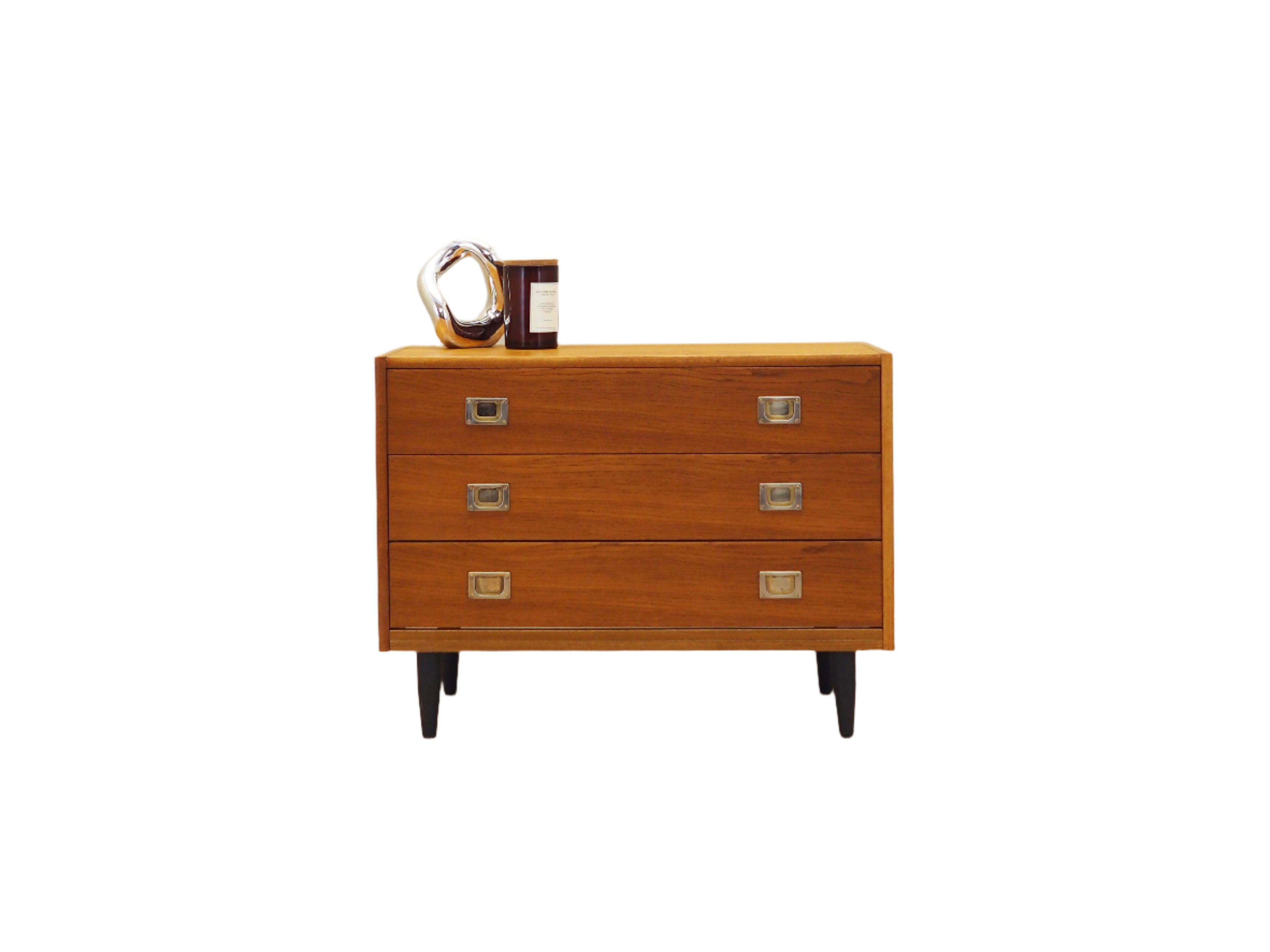 Ash_chest_of_drawers_Danish_design_1960s_production_Denmark