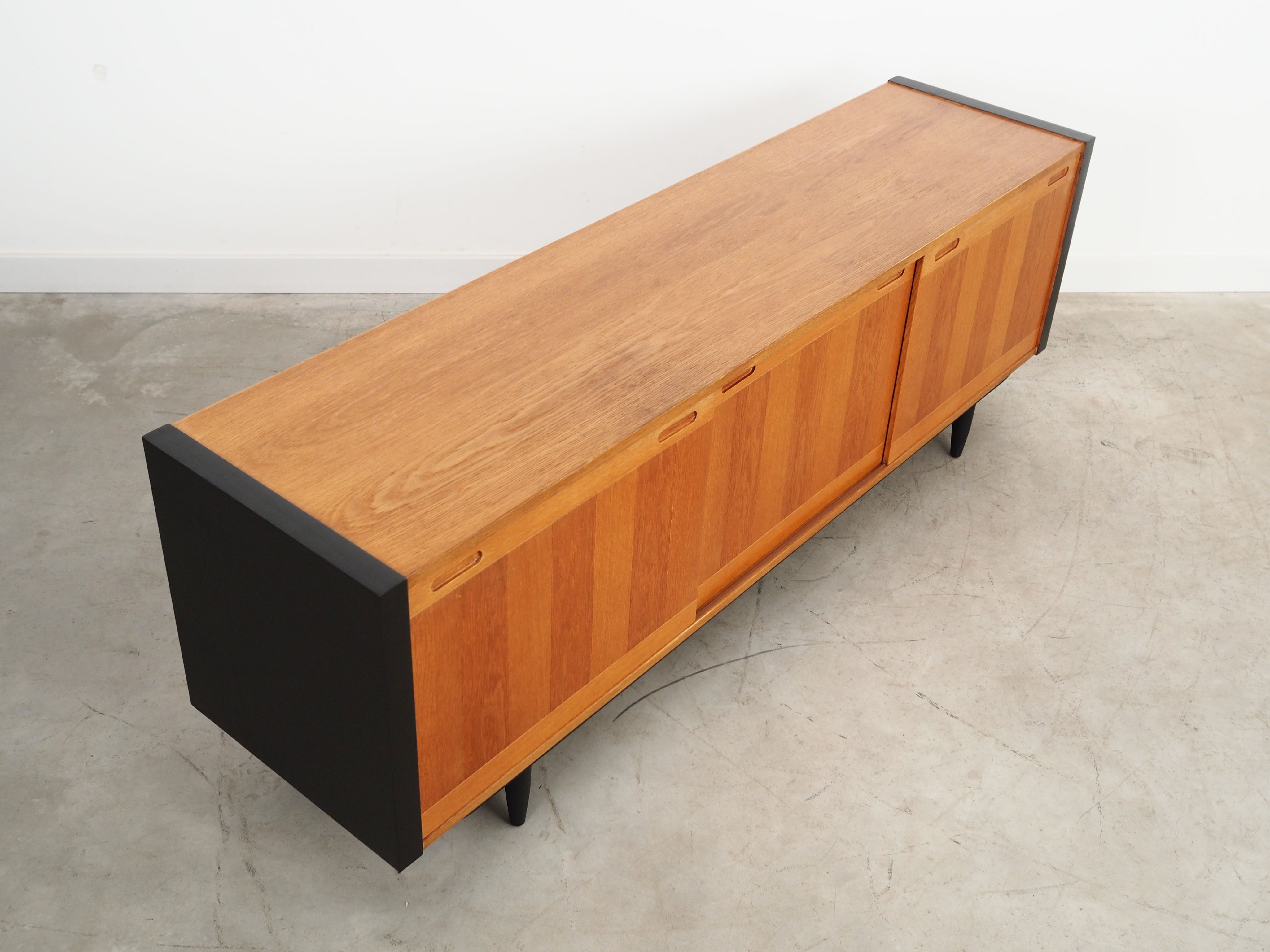 Ash_sideboard_Danish_design_1970s