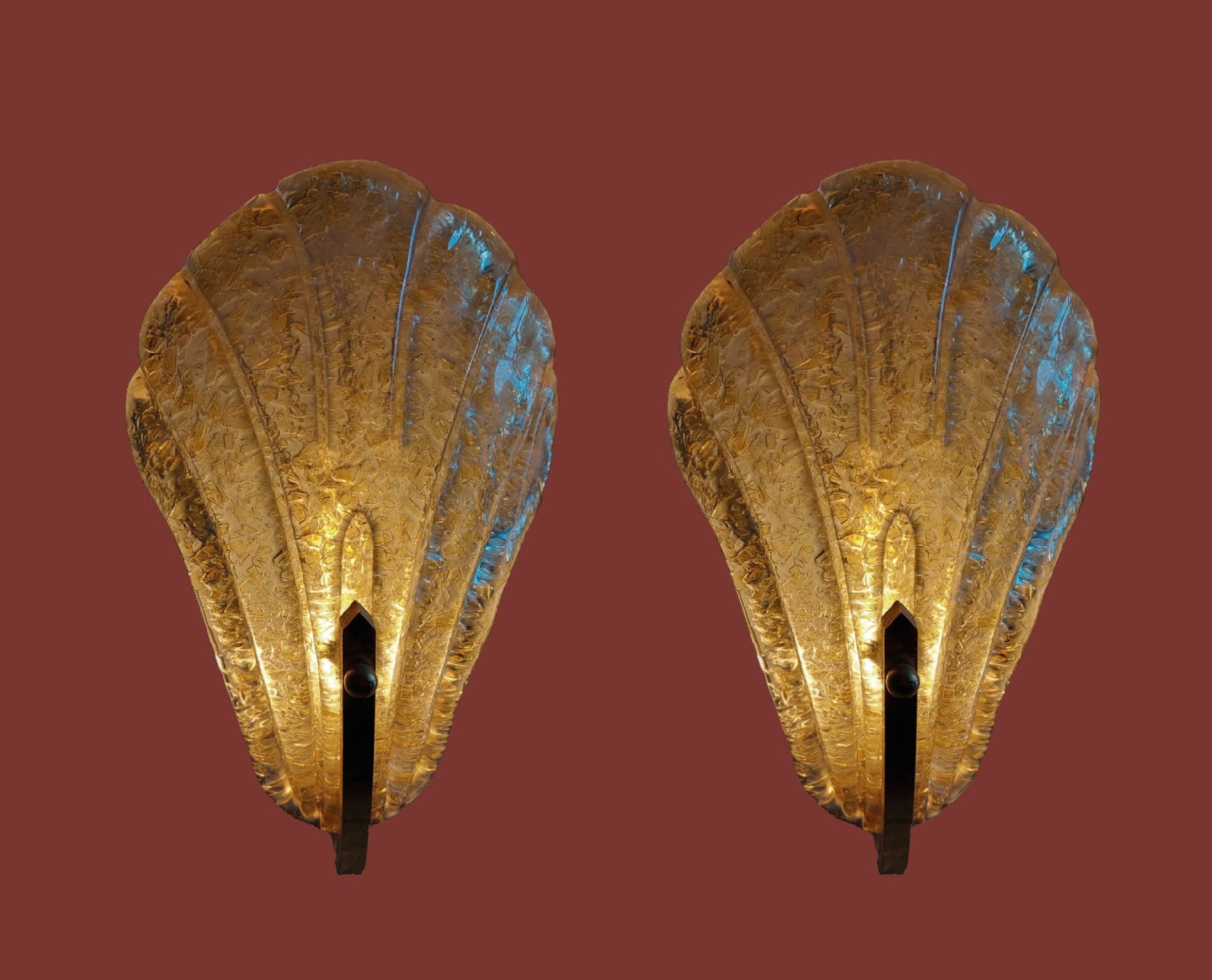Barovier_and_Toso_Pair_of_Murano_Glass_and_Brass_Italian_Wall_Lights