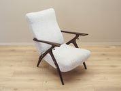 Beech_armchair_Italian_design_1970s_production_Italy
