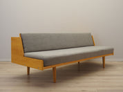 Beech_sofa_by_Hans._J._Wegner_1960s