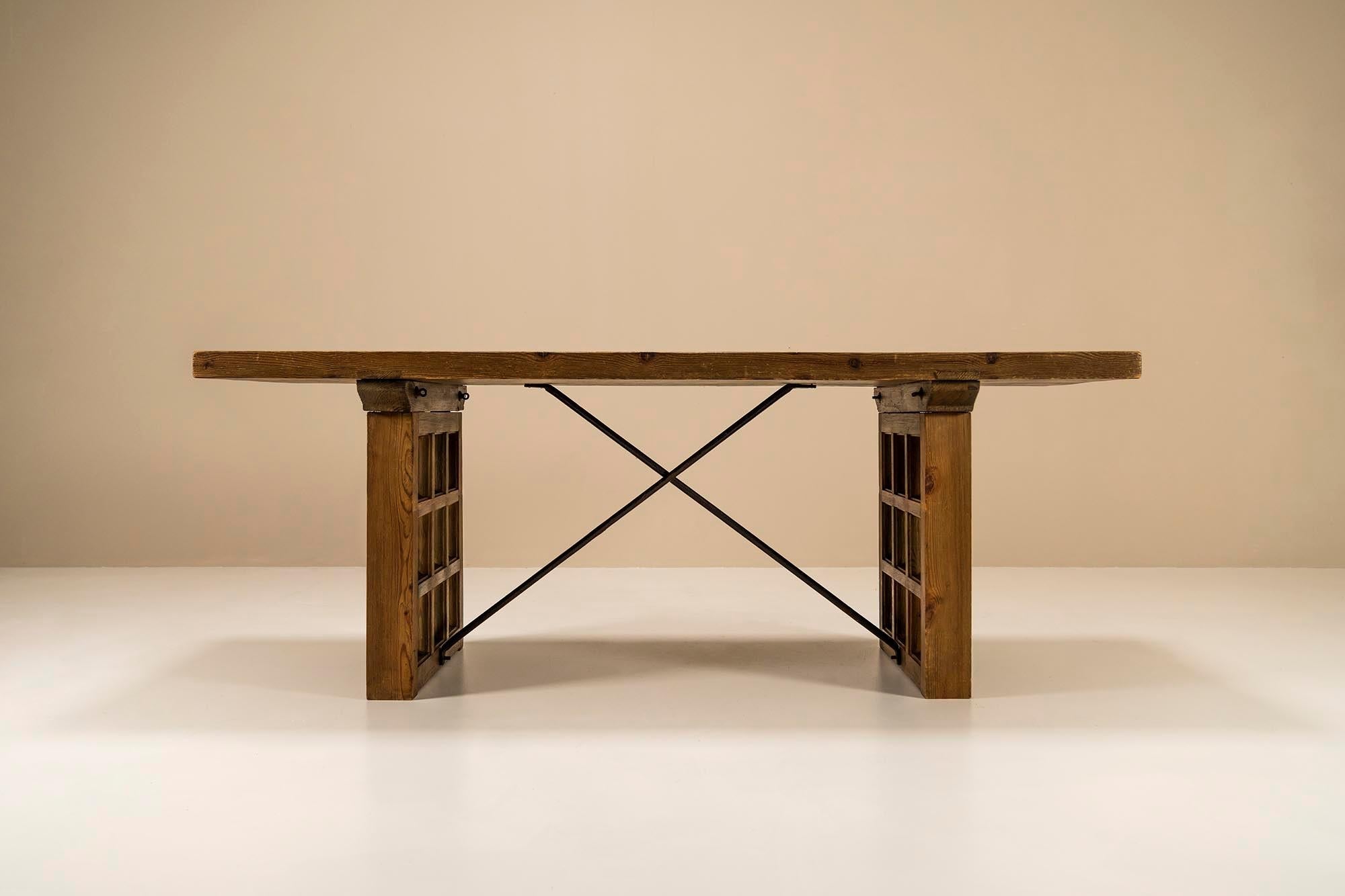 Biosca_Dining_Table_With_Geometric_Patterns_In_Pine_Spain_1960s