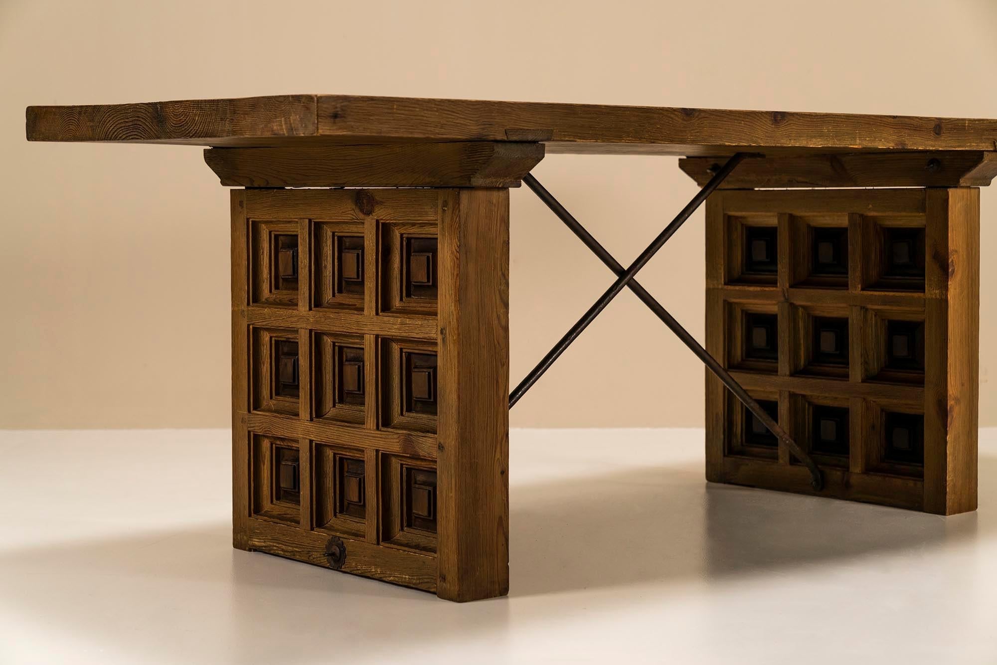 Biosca_Dining_Table_With_Geometric_Patterns_In_Pine_Spain_1960s