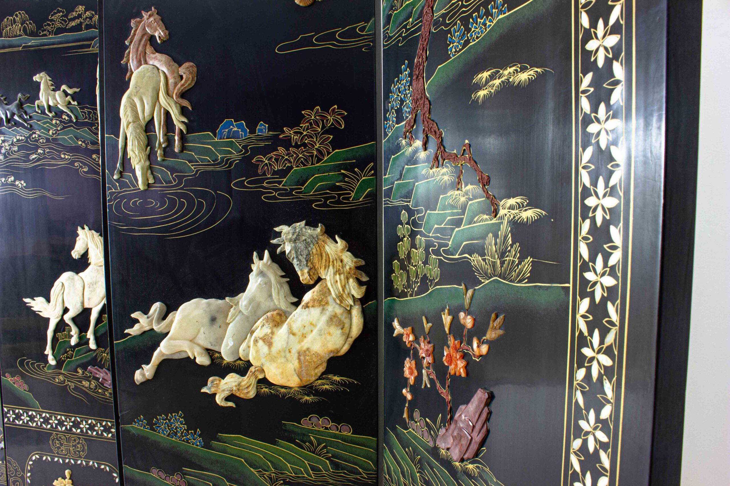 Black_Oriental_room_divider_with_marble_stone_details_1970s