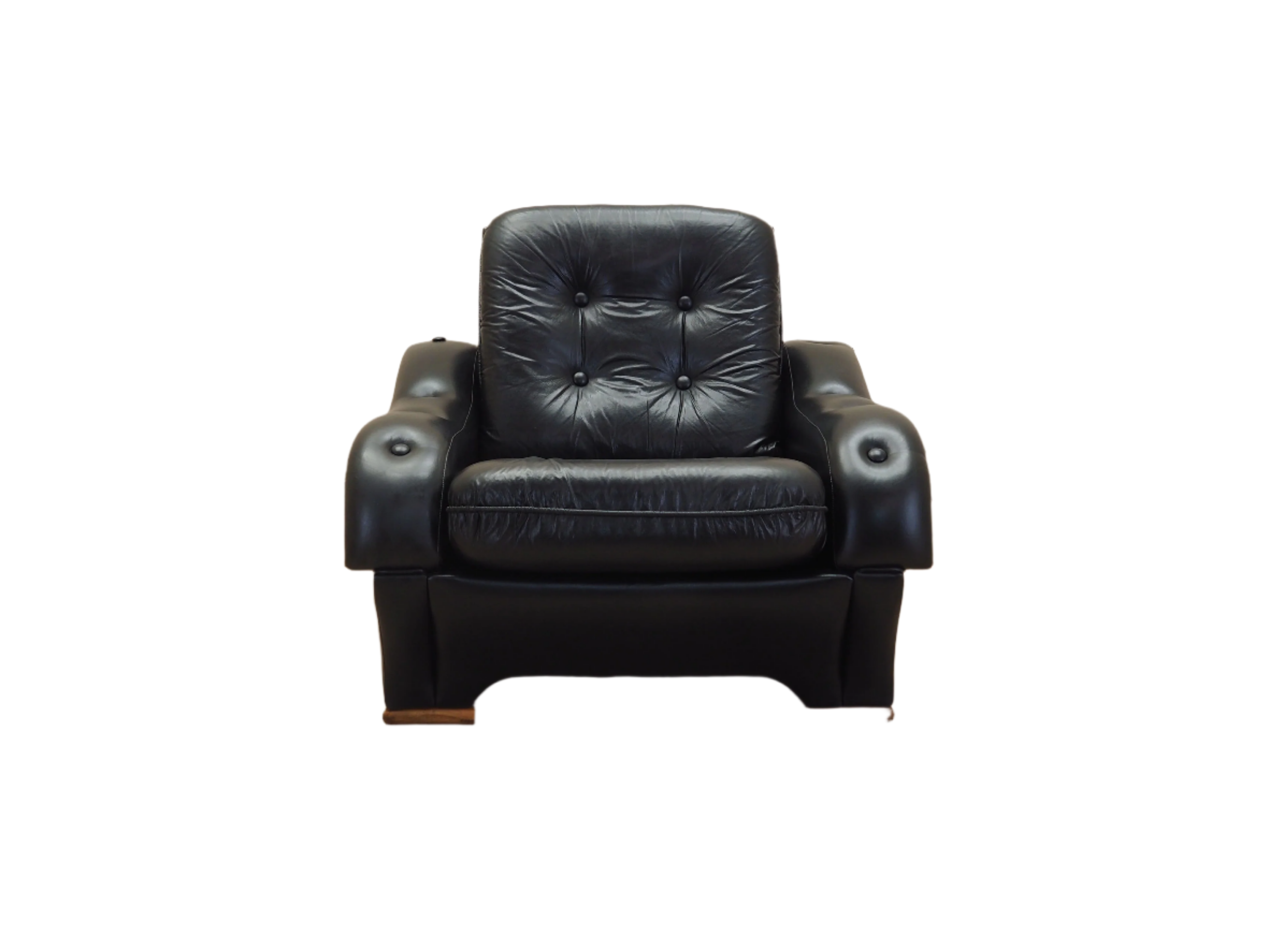 Black_armchair_Italian_design_1980s_manufacture_Italy