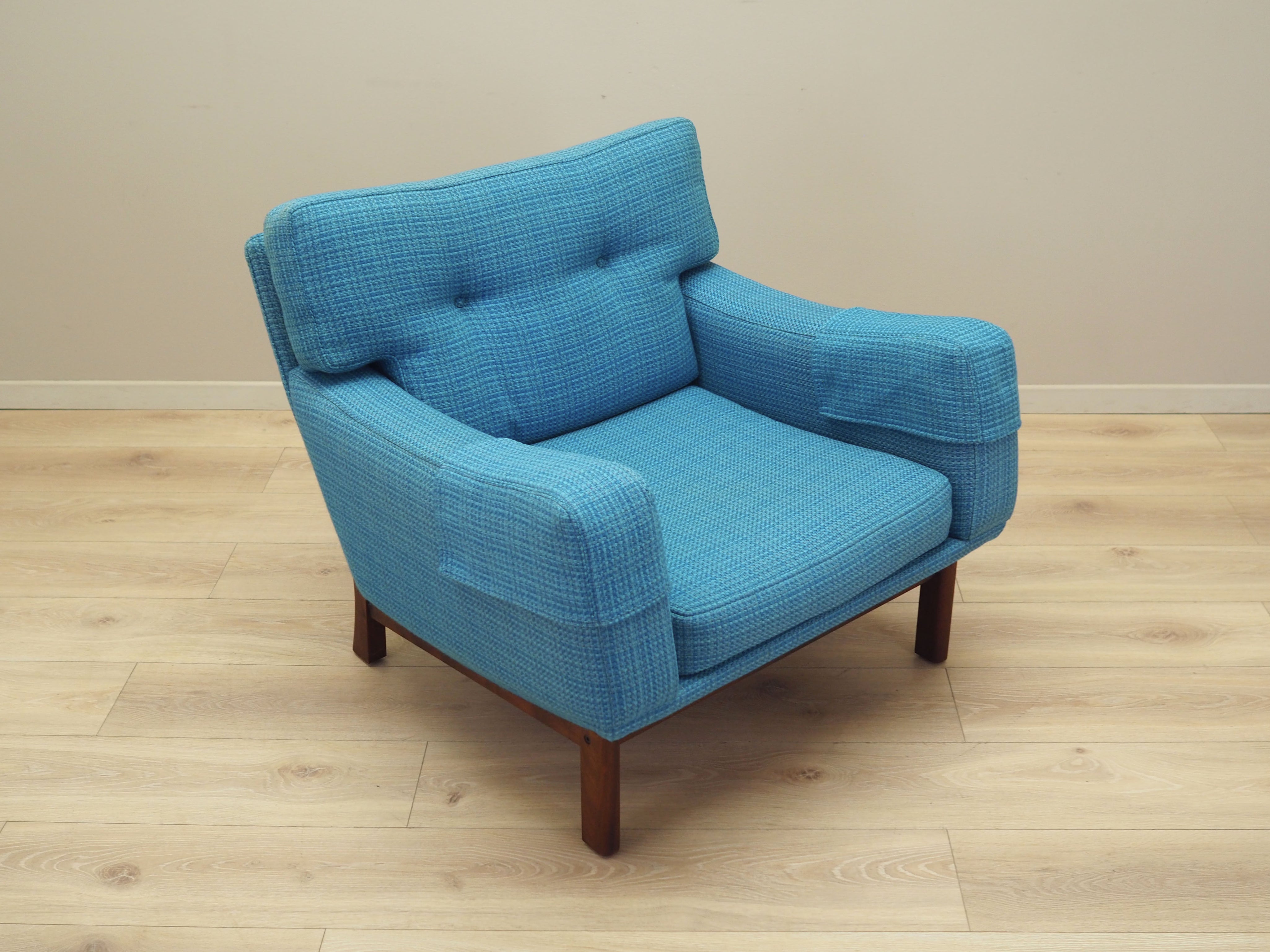 Blue_armchair_Danish_design_1960s_production_Denmark