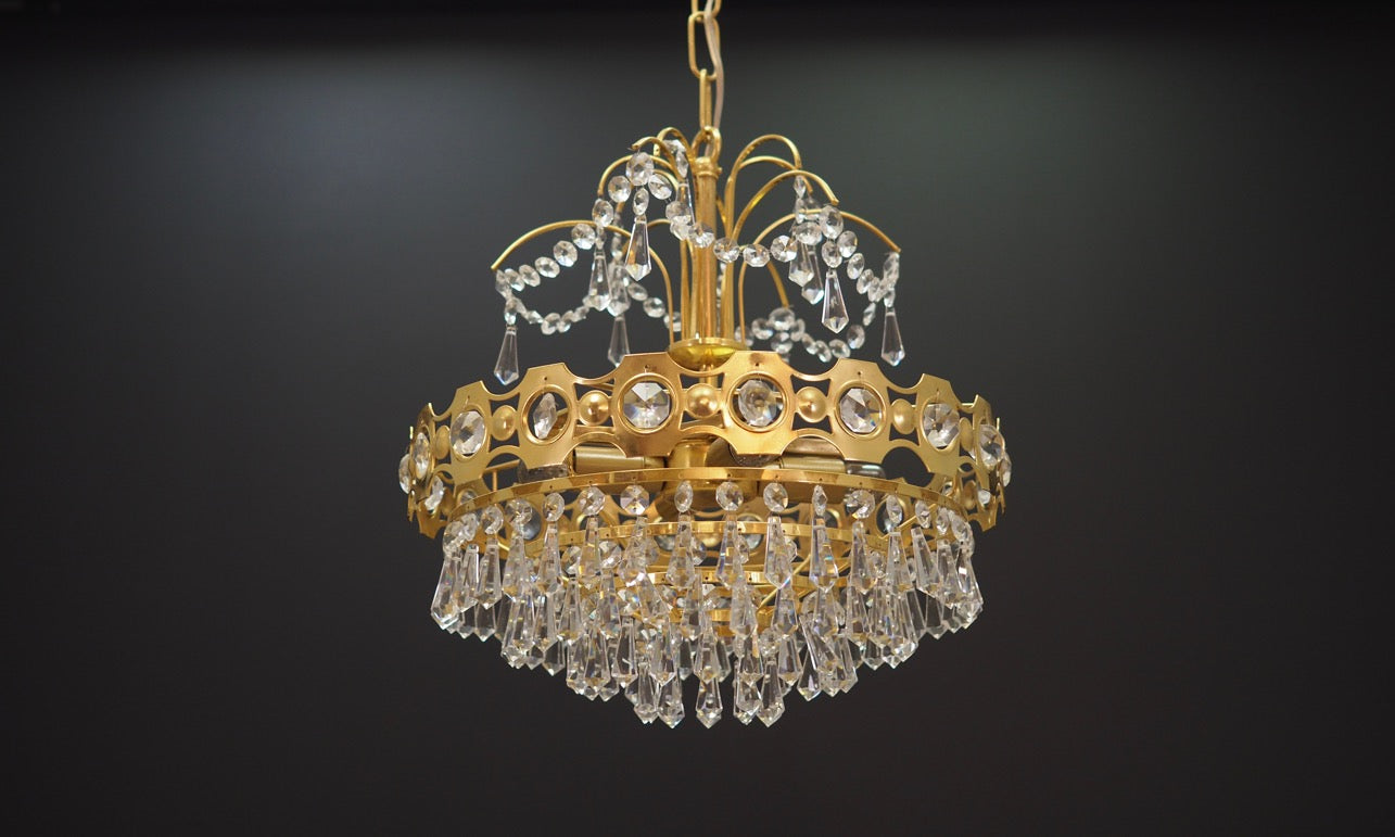 Brass_chandelier_Danish_design_1970s_production_Denmark