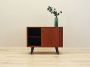 Brown_Teak_cabinet_Danish_design_1970s_production_Denmark