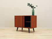 Brown_Teak_cabinet_Danish_design_1970s_production_Denmark