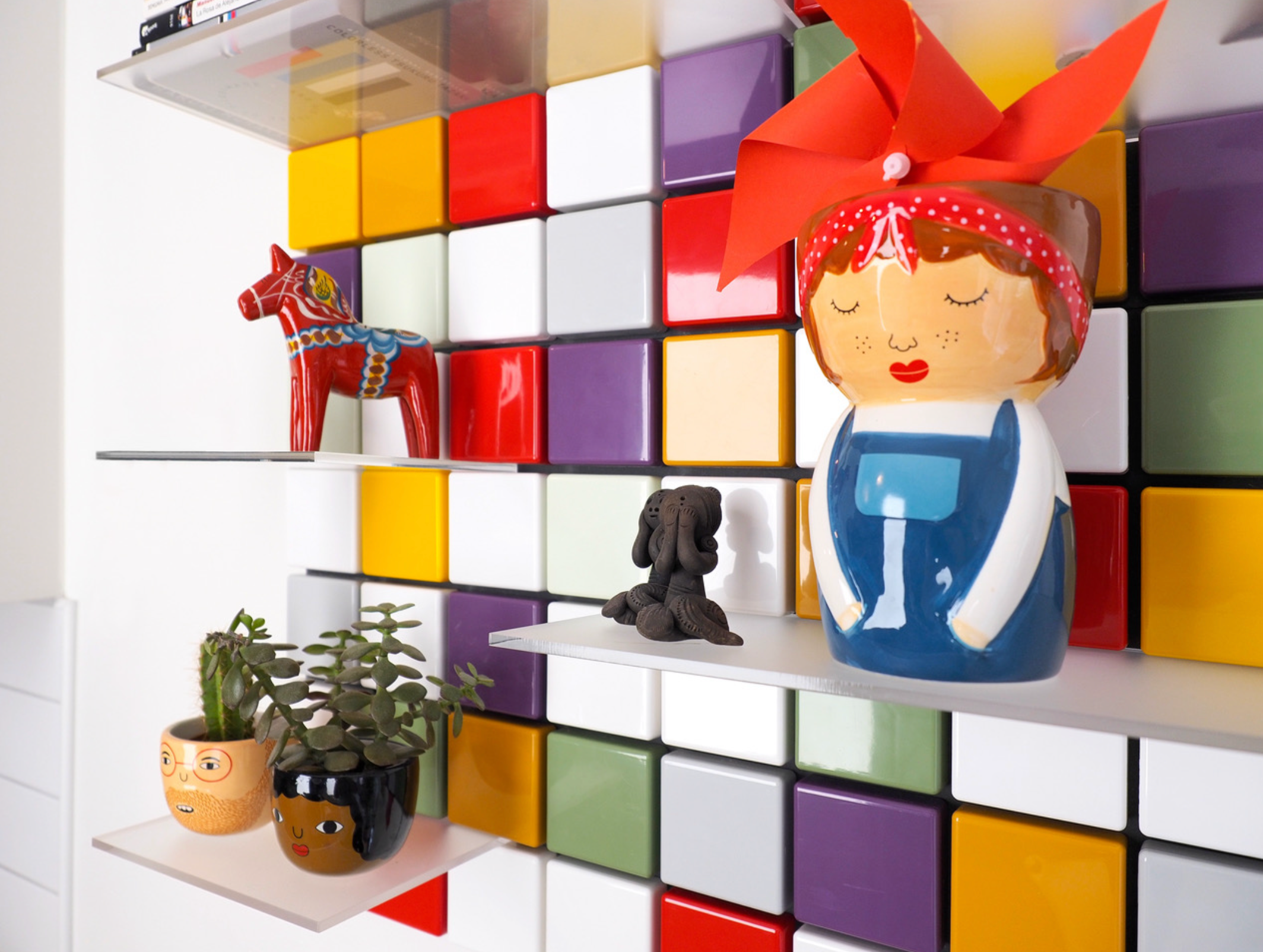 C21_Confetti_Shelf_System