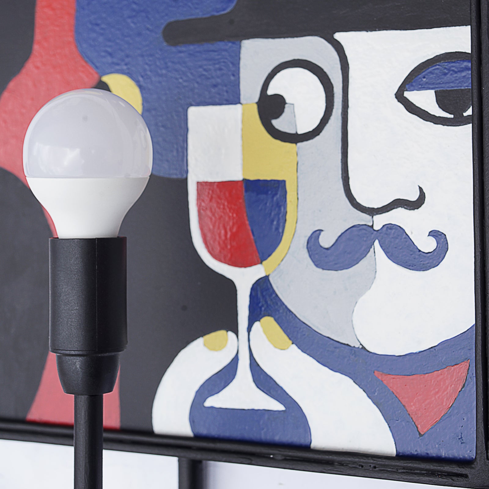 Cafe._Man_Wall_light