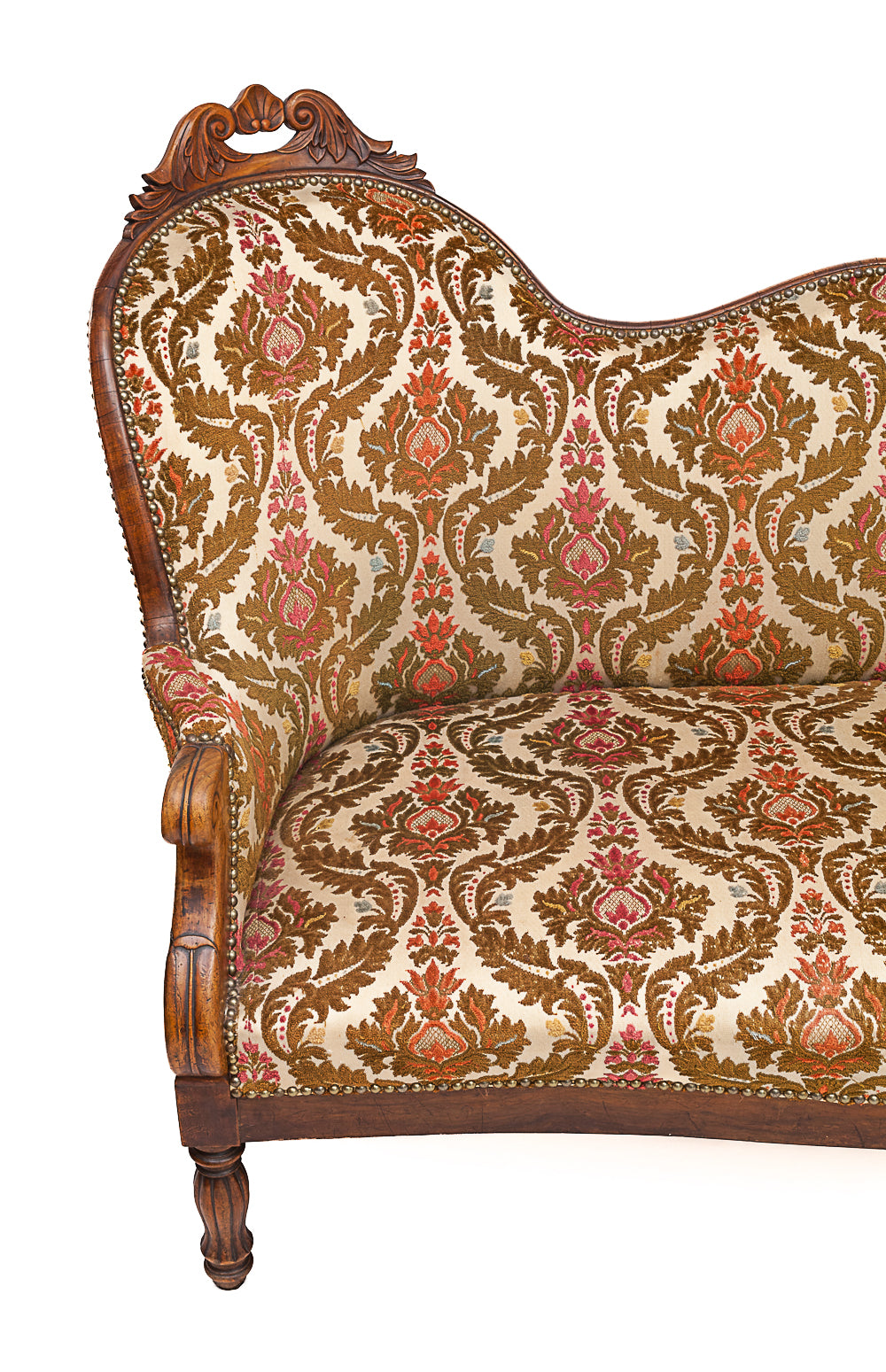 Carved_walnut_loveseat_from_1930