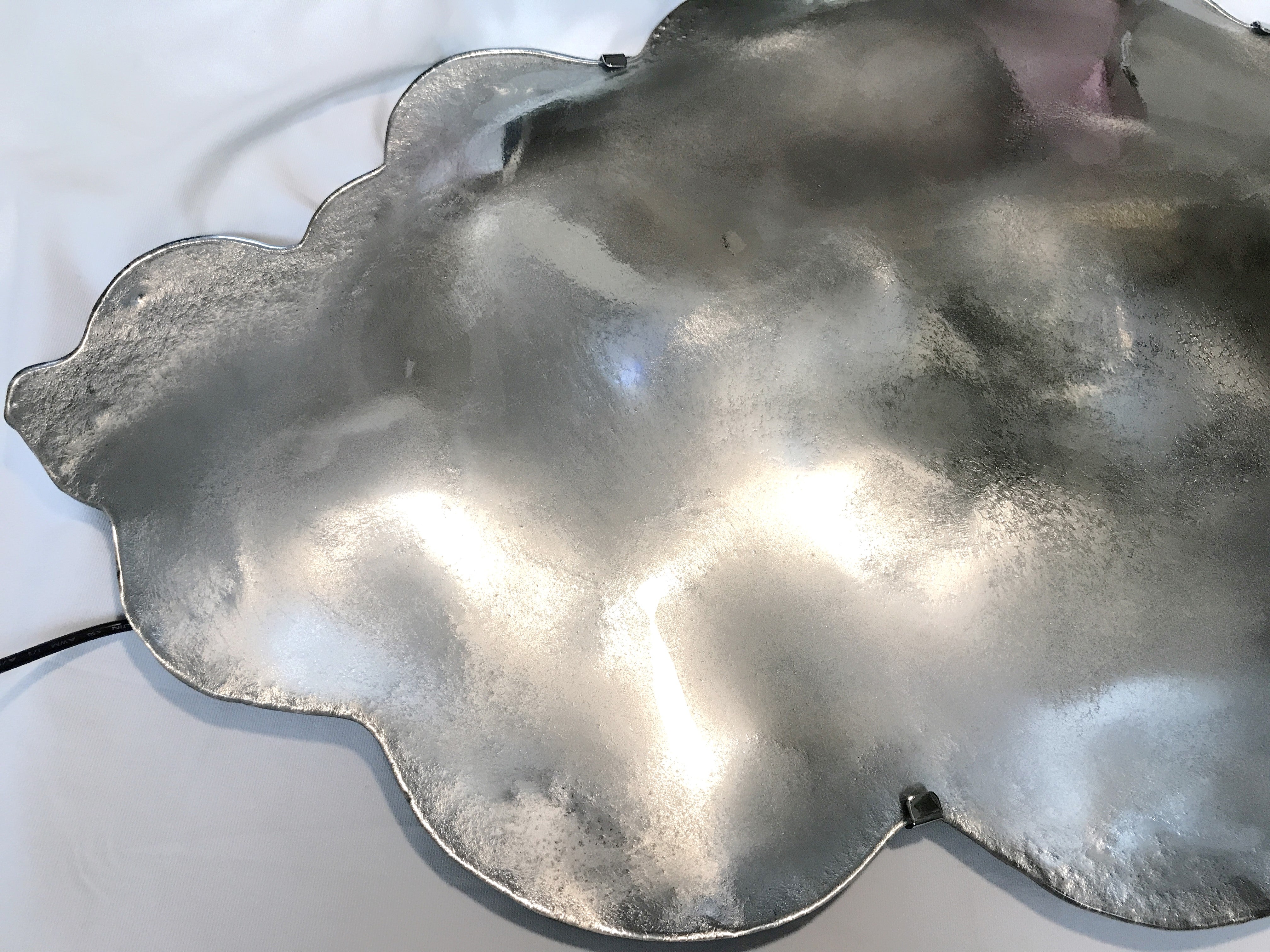 Cloudflow_Reflective_Wall_Object