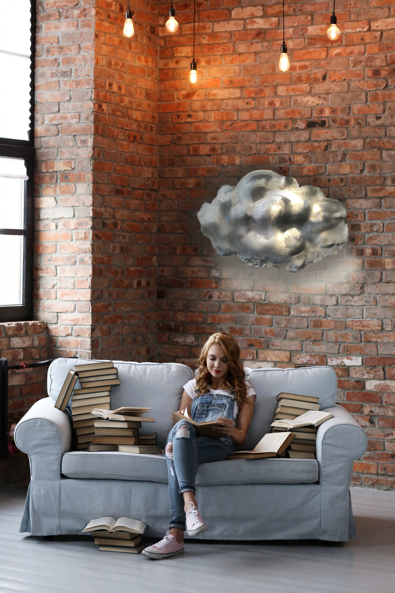 Cloudflow_Reflective_Wall_Object