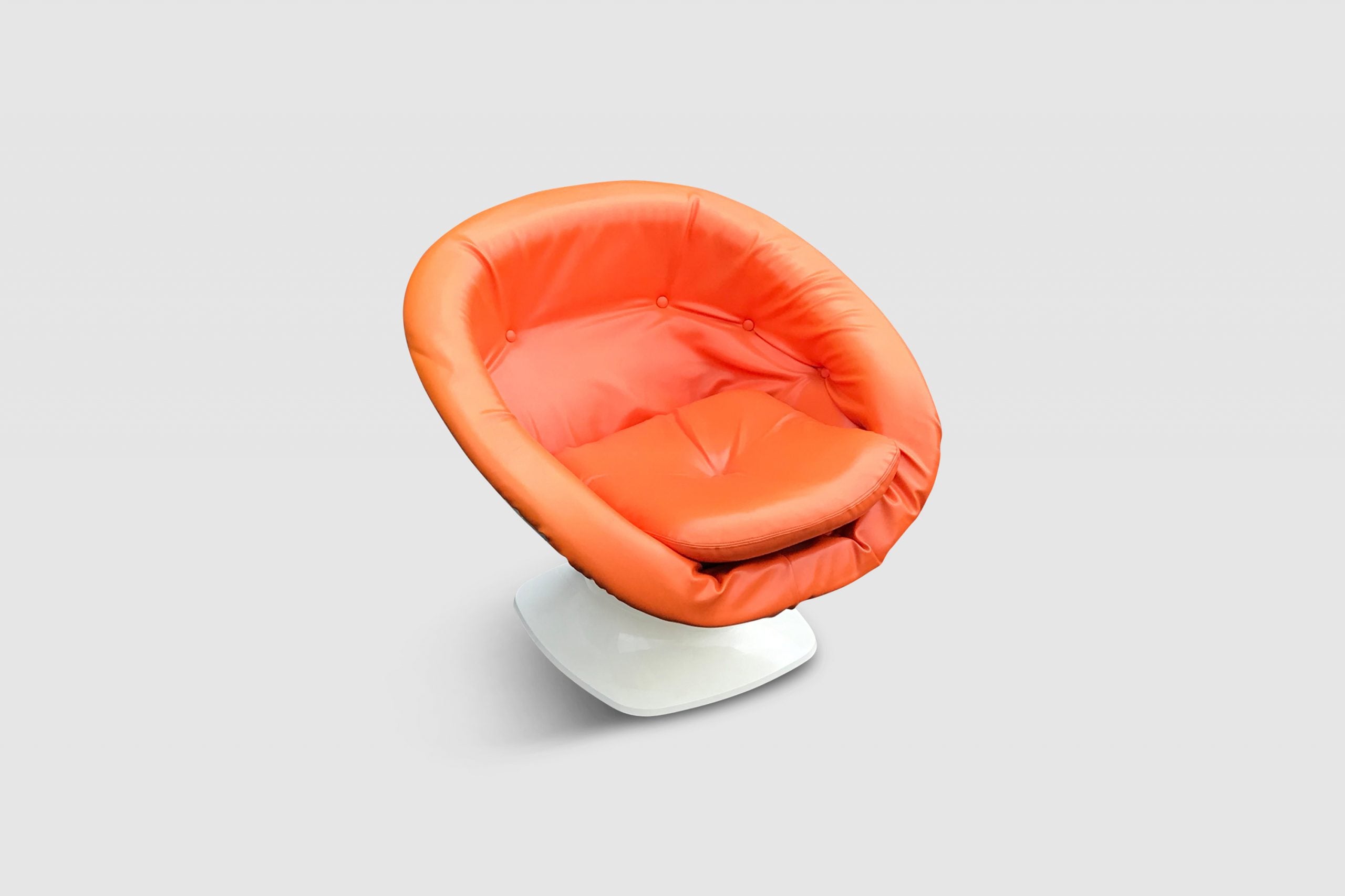 Club_space_age_chair_by_Raphael_Raffel_France_1960s