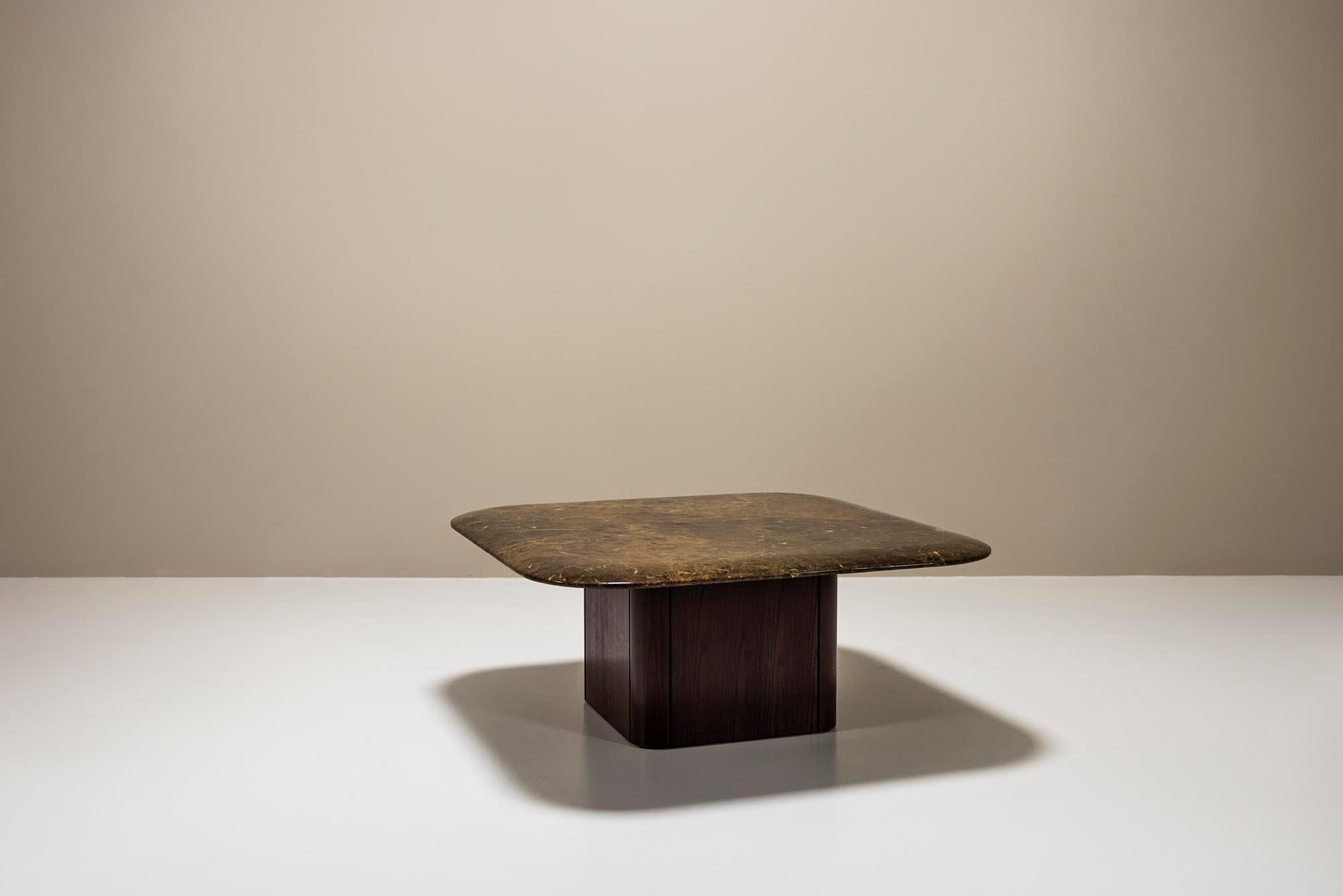 Coffee_Table_In_Wood_And_Brown-Gold_Marble_Italy_1960_s