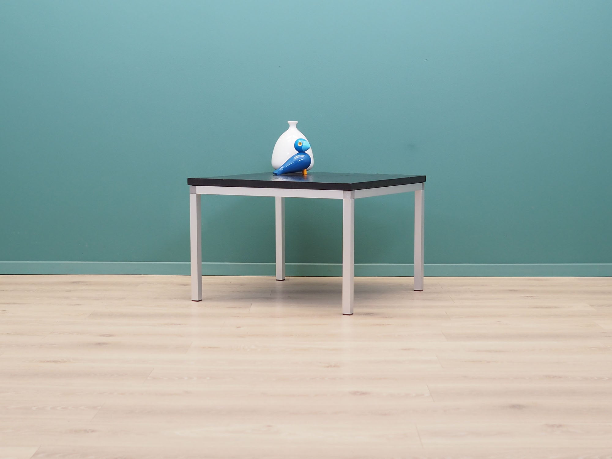 Coffee_table_Danish_design_from_1970s