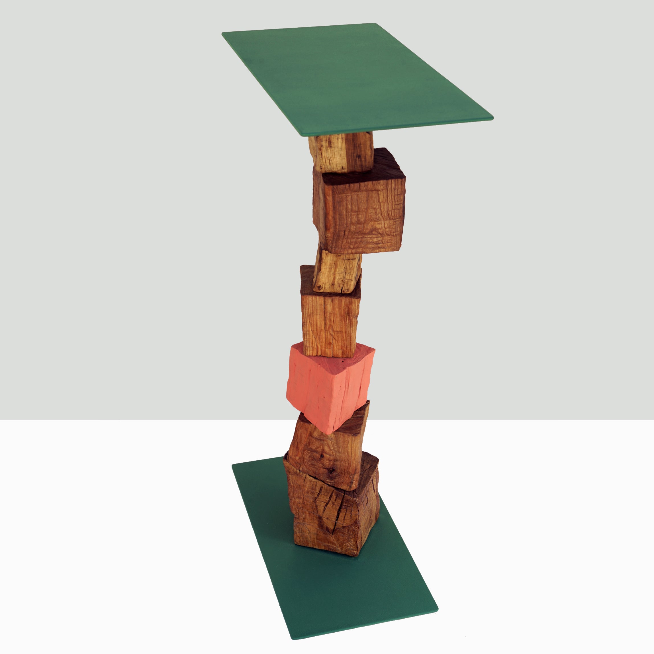 Coffee_table_Equilibrium