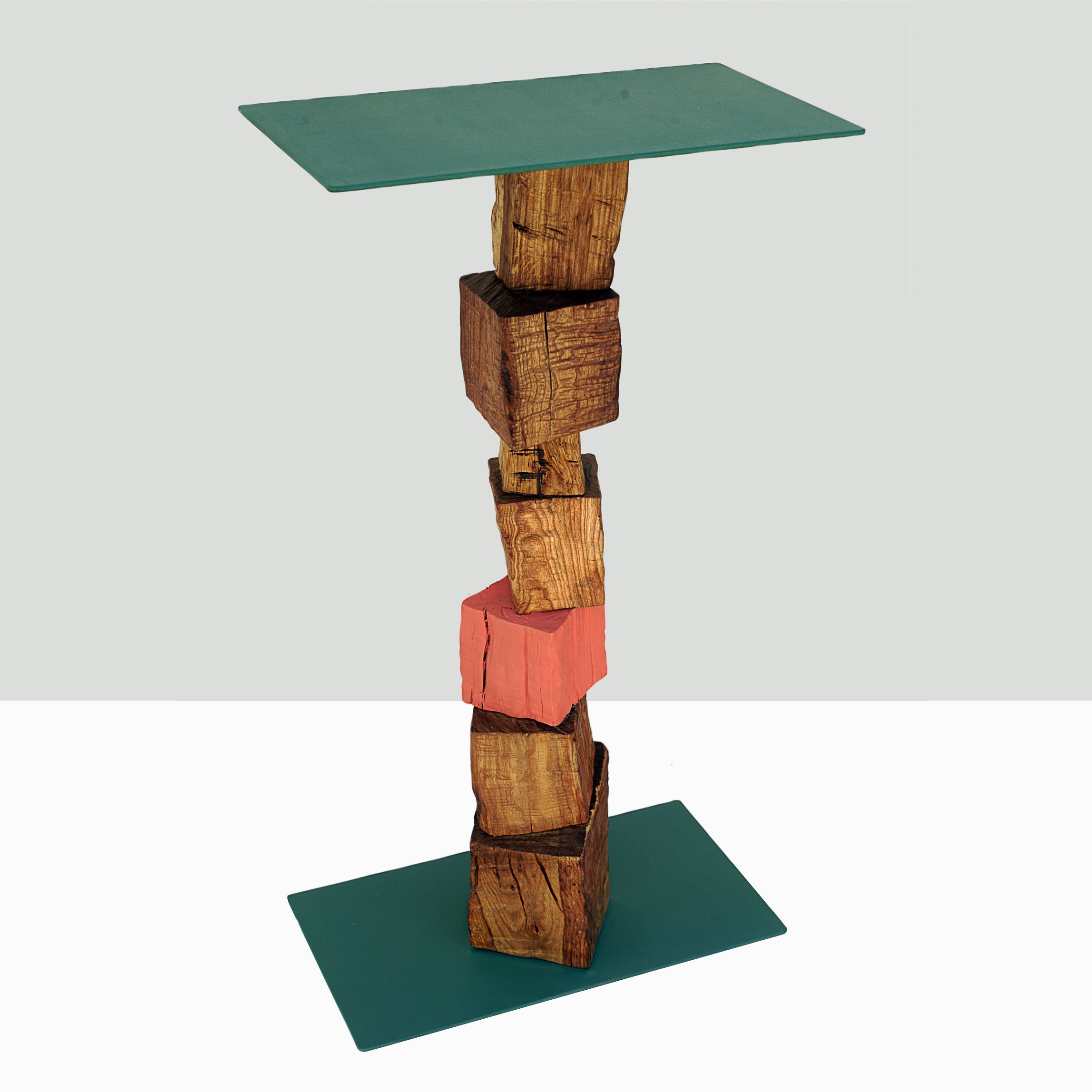 Coffee_table_Equilibrium