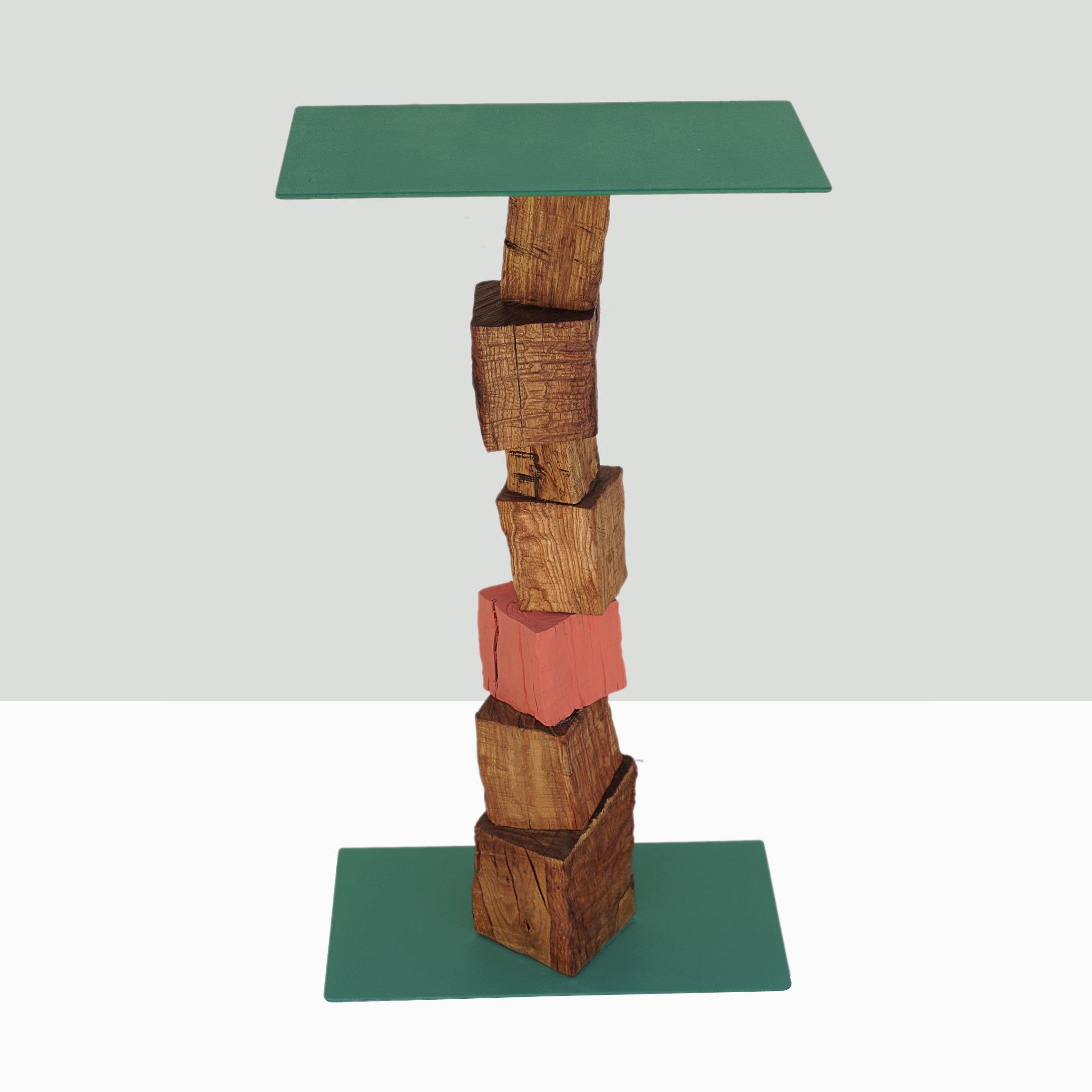 Coffee_table_Equilibrium