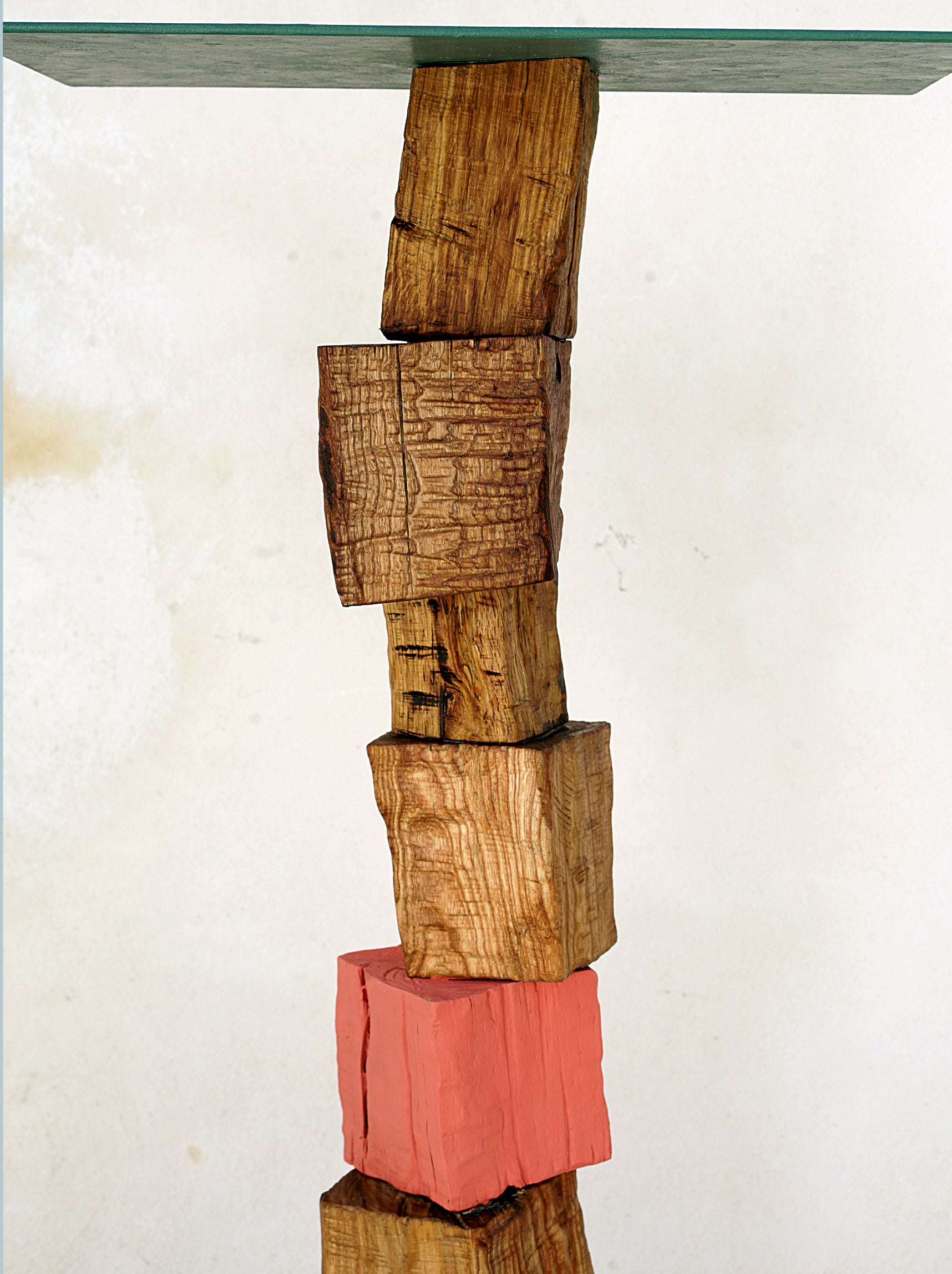 Coffee_table_Equilibrium