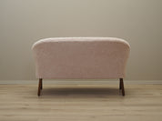 Cream_sofa_Danish_design_1970s_production_Denmark