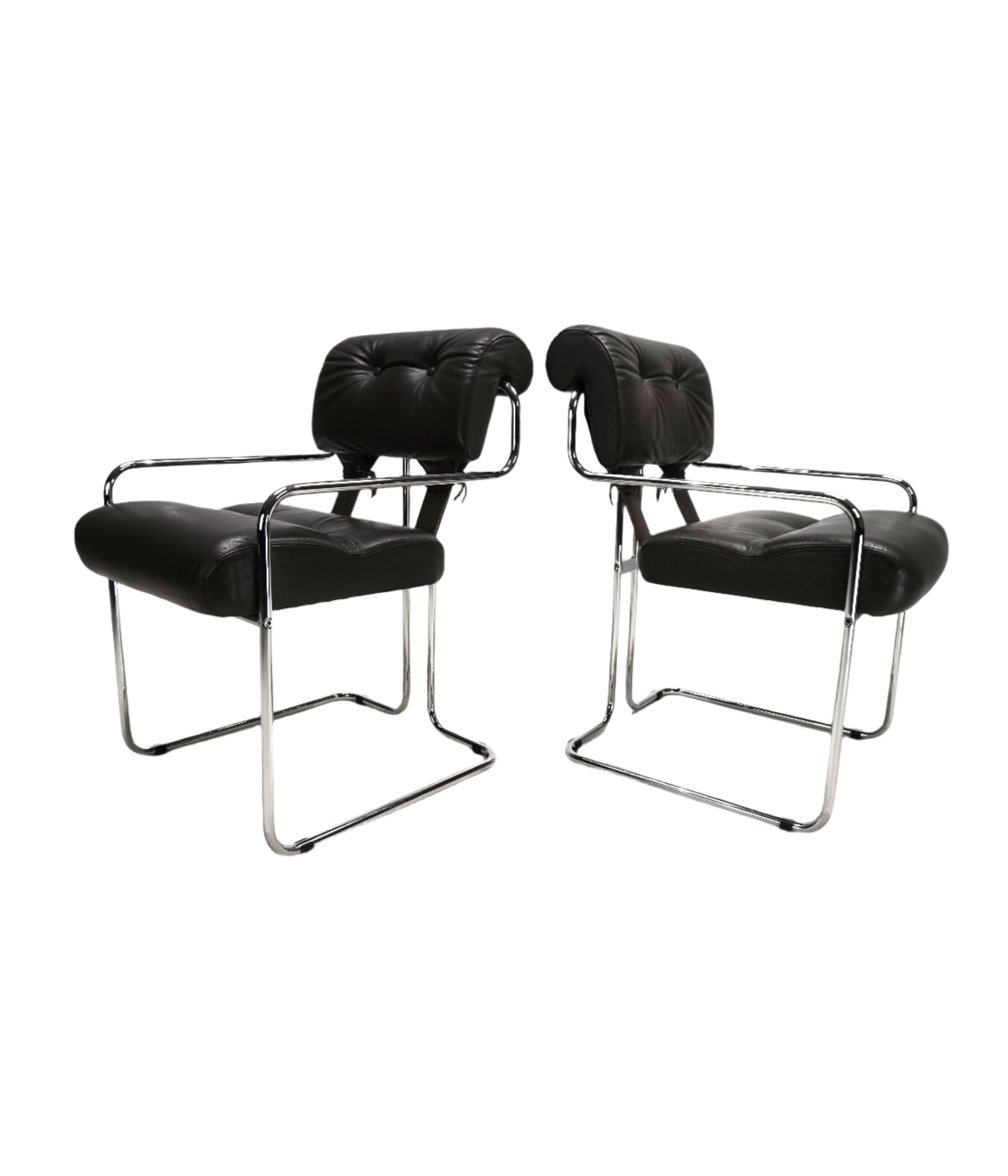 Mariani Tucroma set of two leather dining chairs by Guido Faleschini, 1970