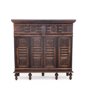 Breton sideboard with 6 doors.