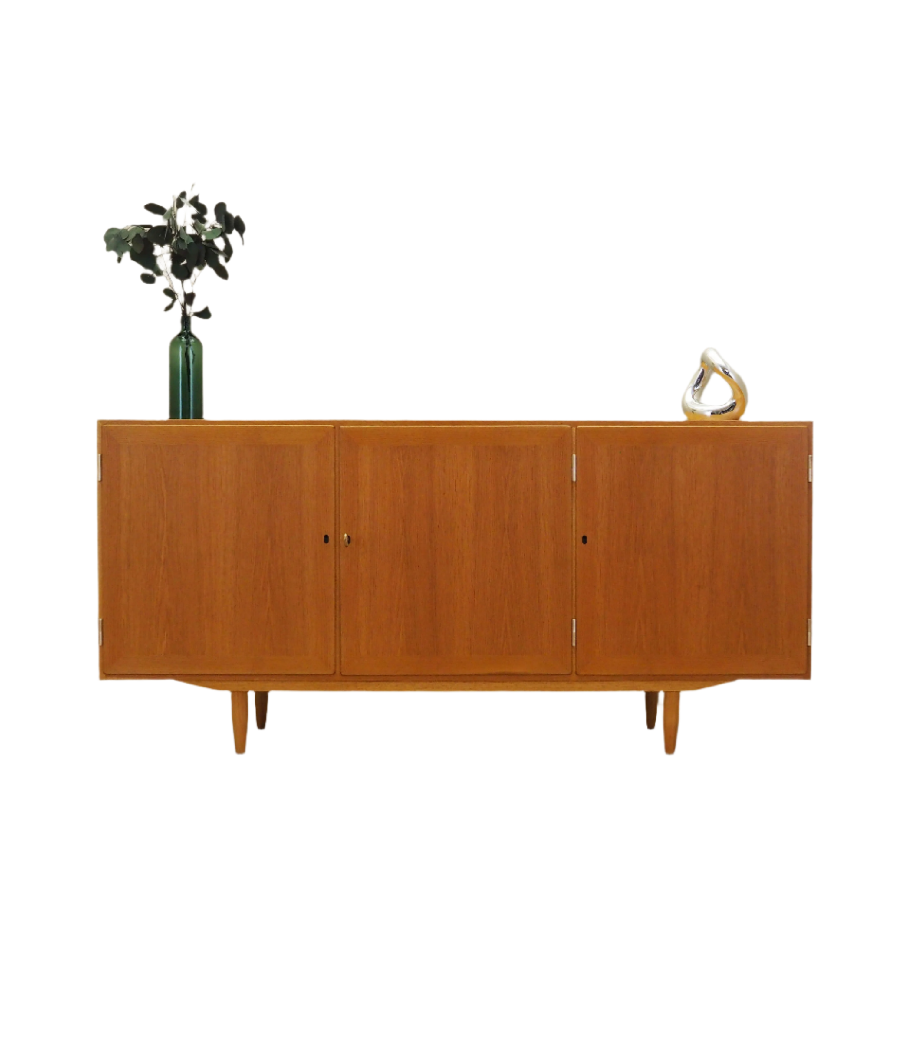 Ash sideboard, Danish design, 1970s, designer: Carlo Jensen, production: Hundevad