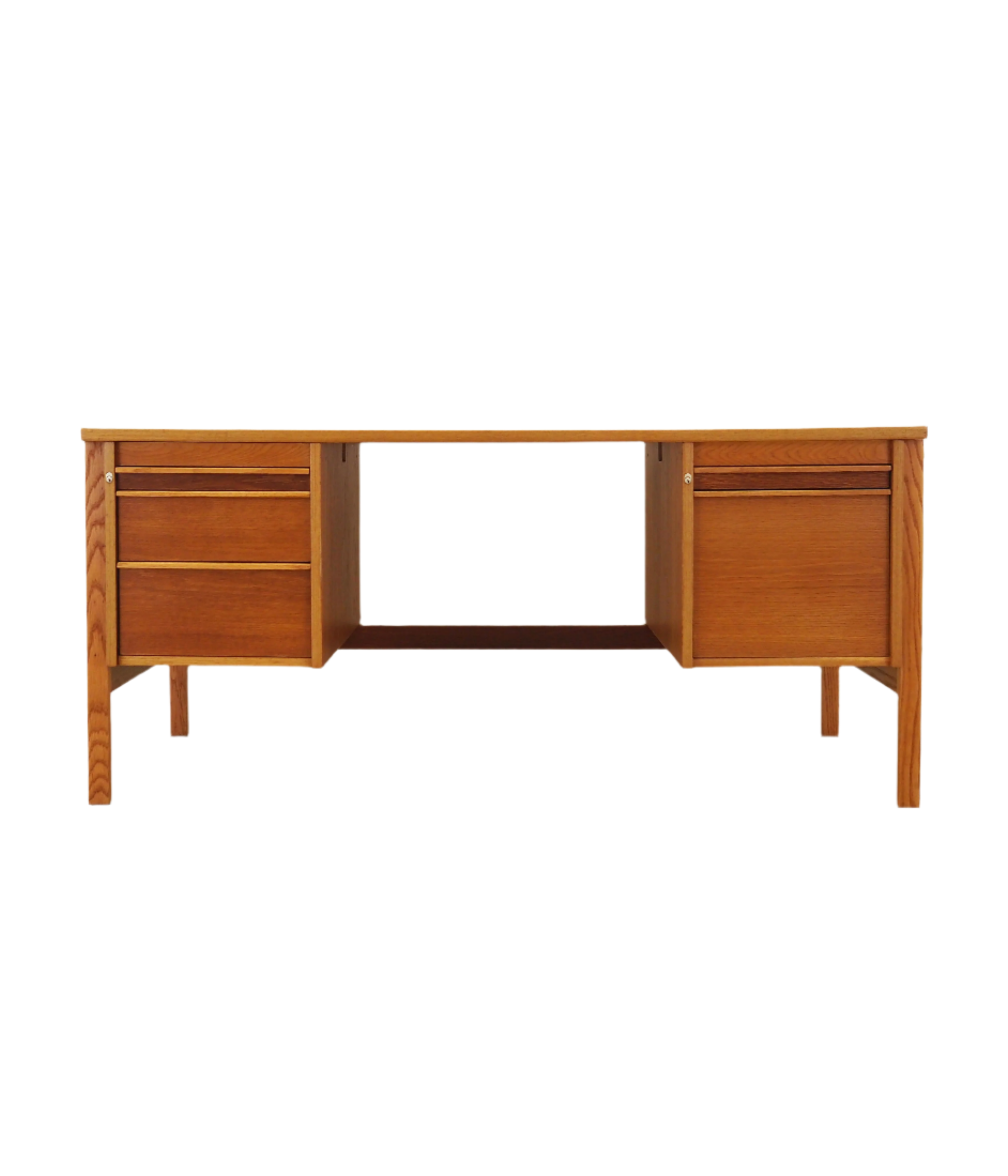 Ash desk, Norwegian design, 1970s, production: Norway