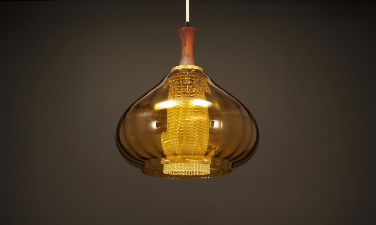 Danish_Glass_Pendant_Lamp_1970s_Denmark