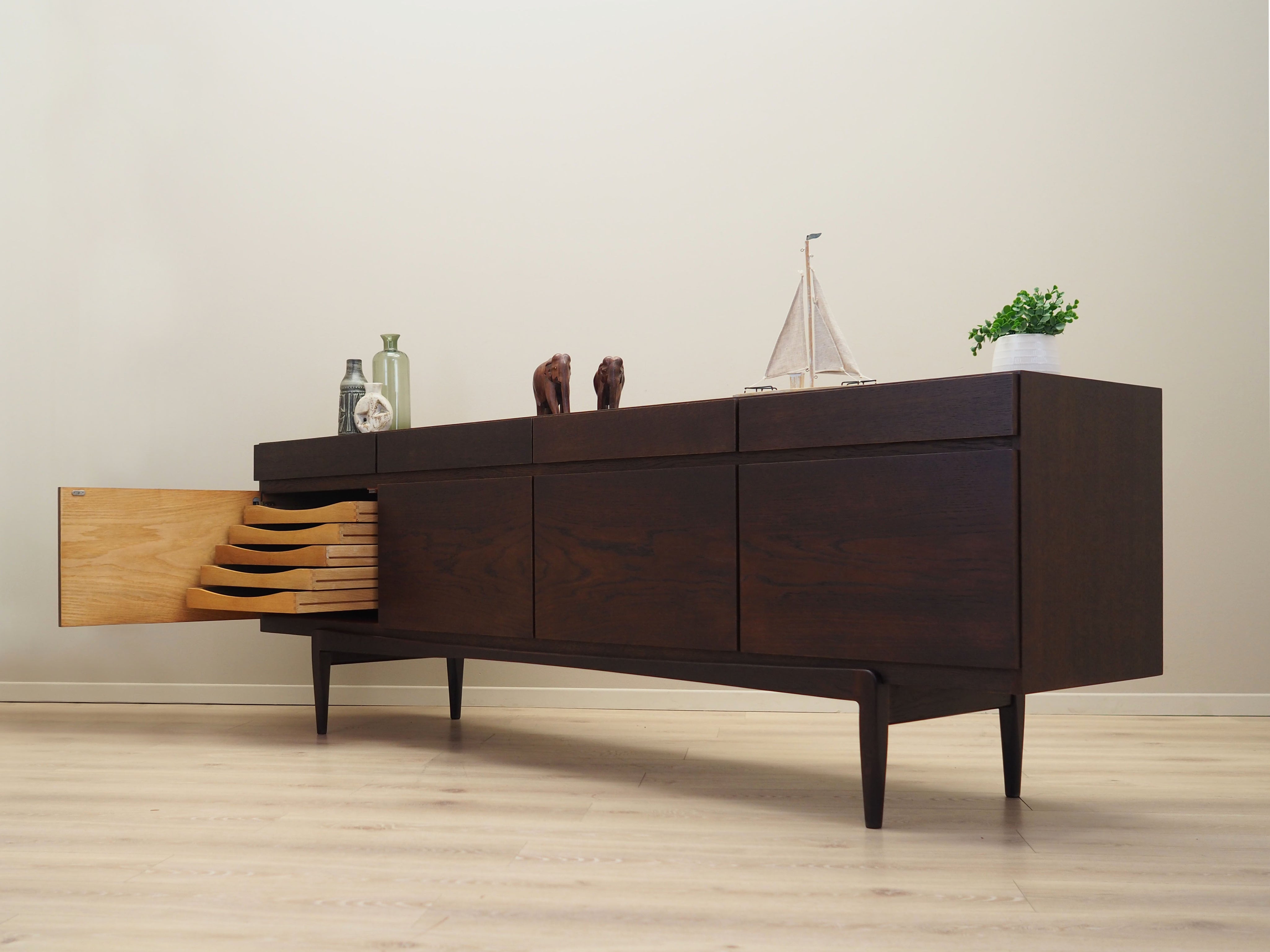 Danish_Oak_Sideboard_by_Ib_Kofod_Larsen_for_Faarup_M_belfabrik_1970s