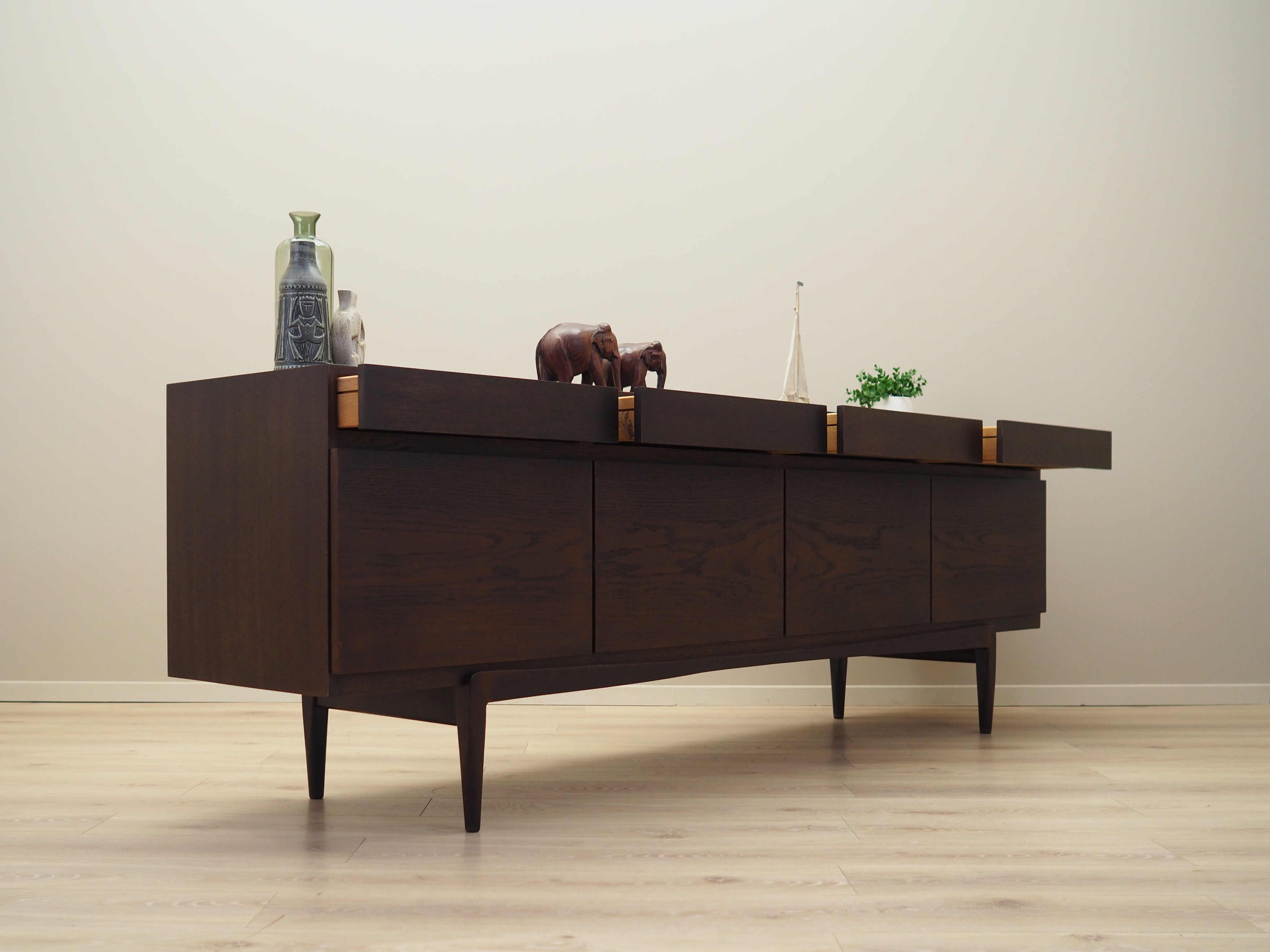 Danish_Oak_Sideboard_by_Ib_Kofod_Larsen_for_Faarup_M_belfabrik_1970s