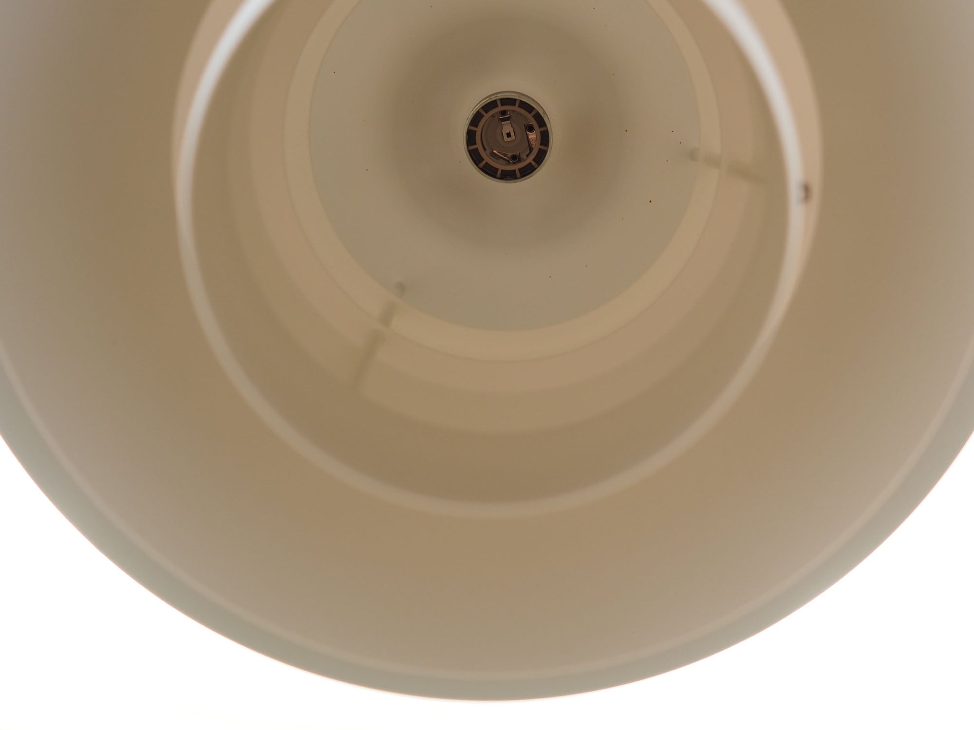 Danish_Pendant_Lamp_in_White_1970s