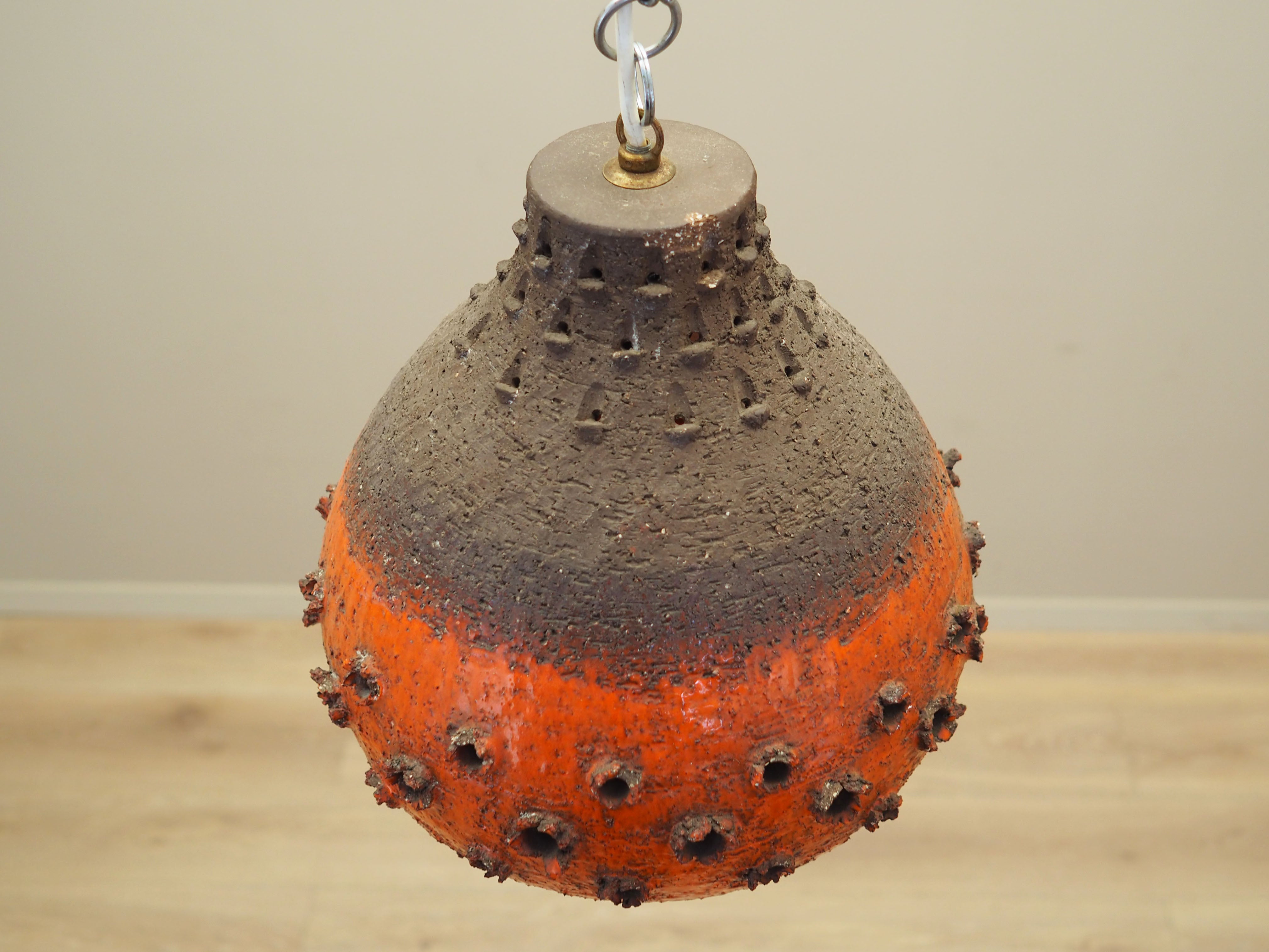 Danish_Pendant_lamp_from_1960s