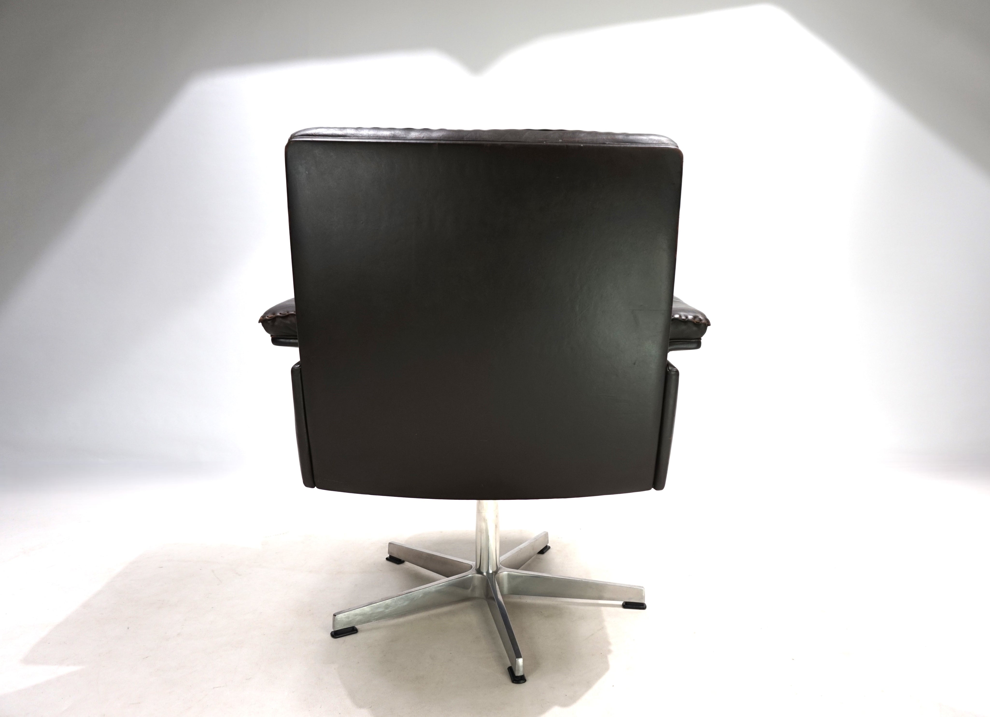 De_Sede_DS_35_leather_armchair_1960