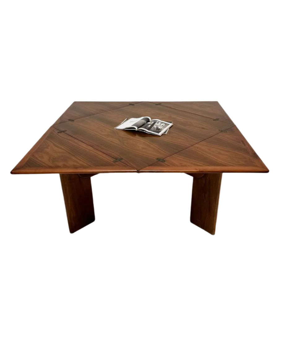 Dining_table_by_Silvio_Coppola_for_Bernini_1960s