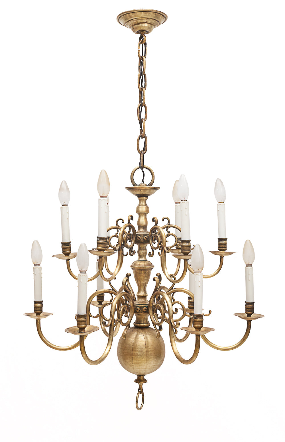 Dutch_bronze_chandelier_with_12_lights.