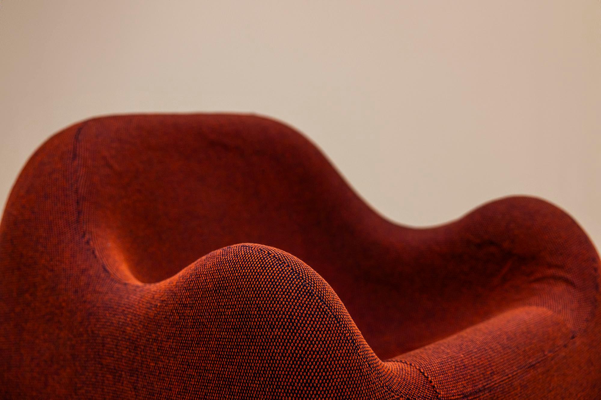 Early_Edition_Gomma_Chair_by_De_Pas_D_Urbino_e_Lomazzi_for_BBB_Emmebonacina