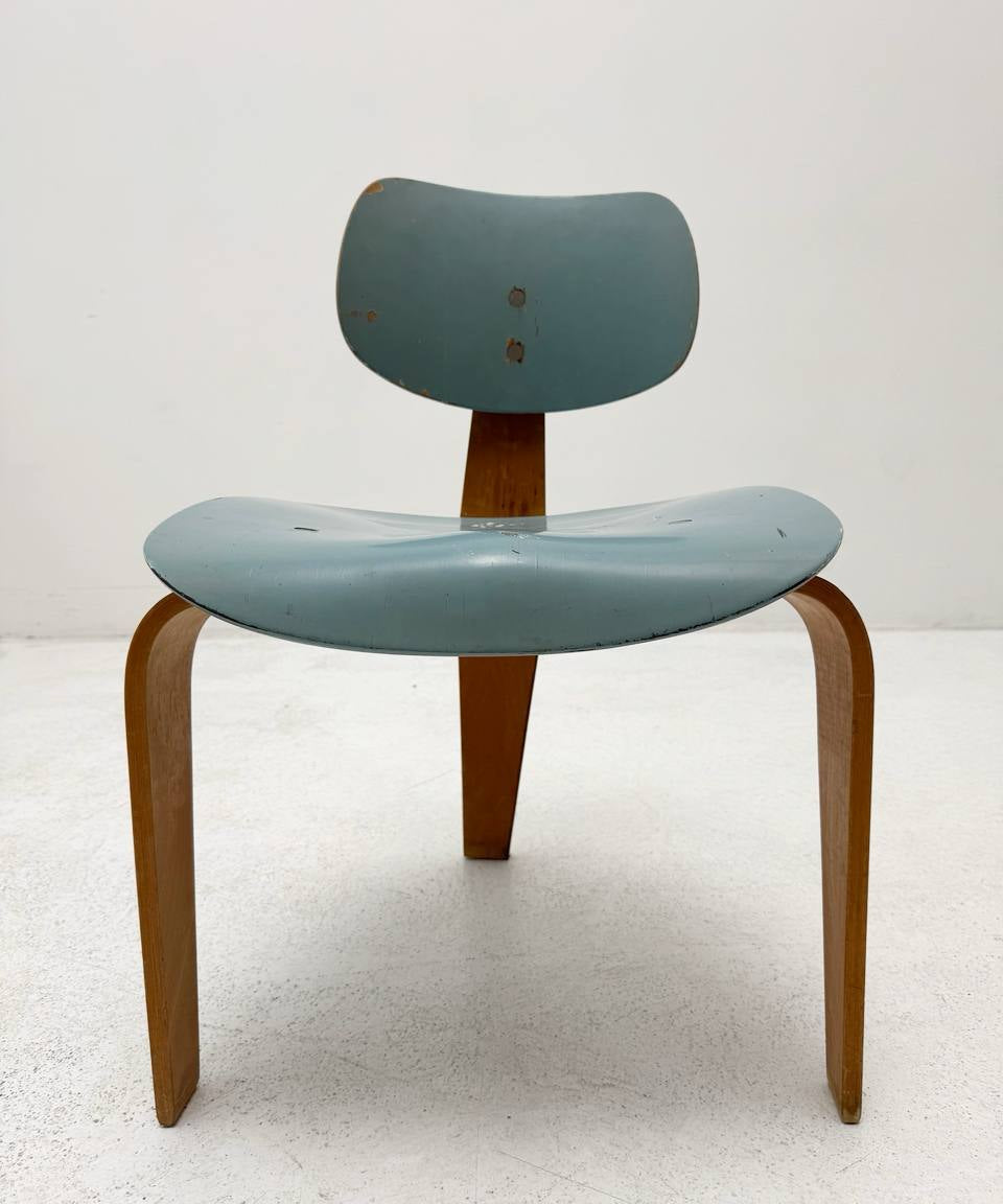 Egon_Eiermann_chair_SE_42_1950s