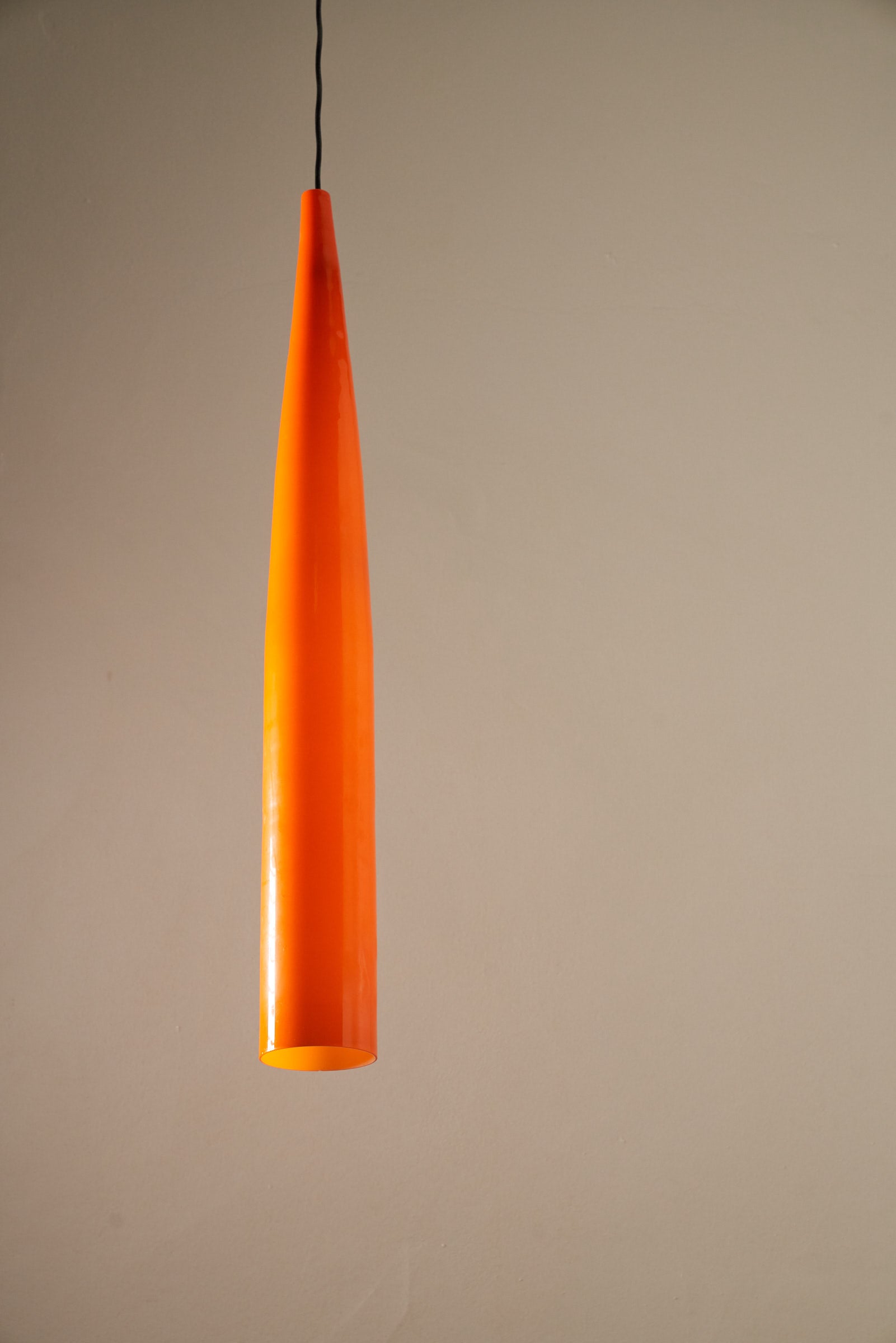 Elegant_Murano_Glass_Pendant_Vistosi