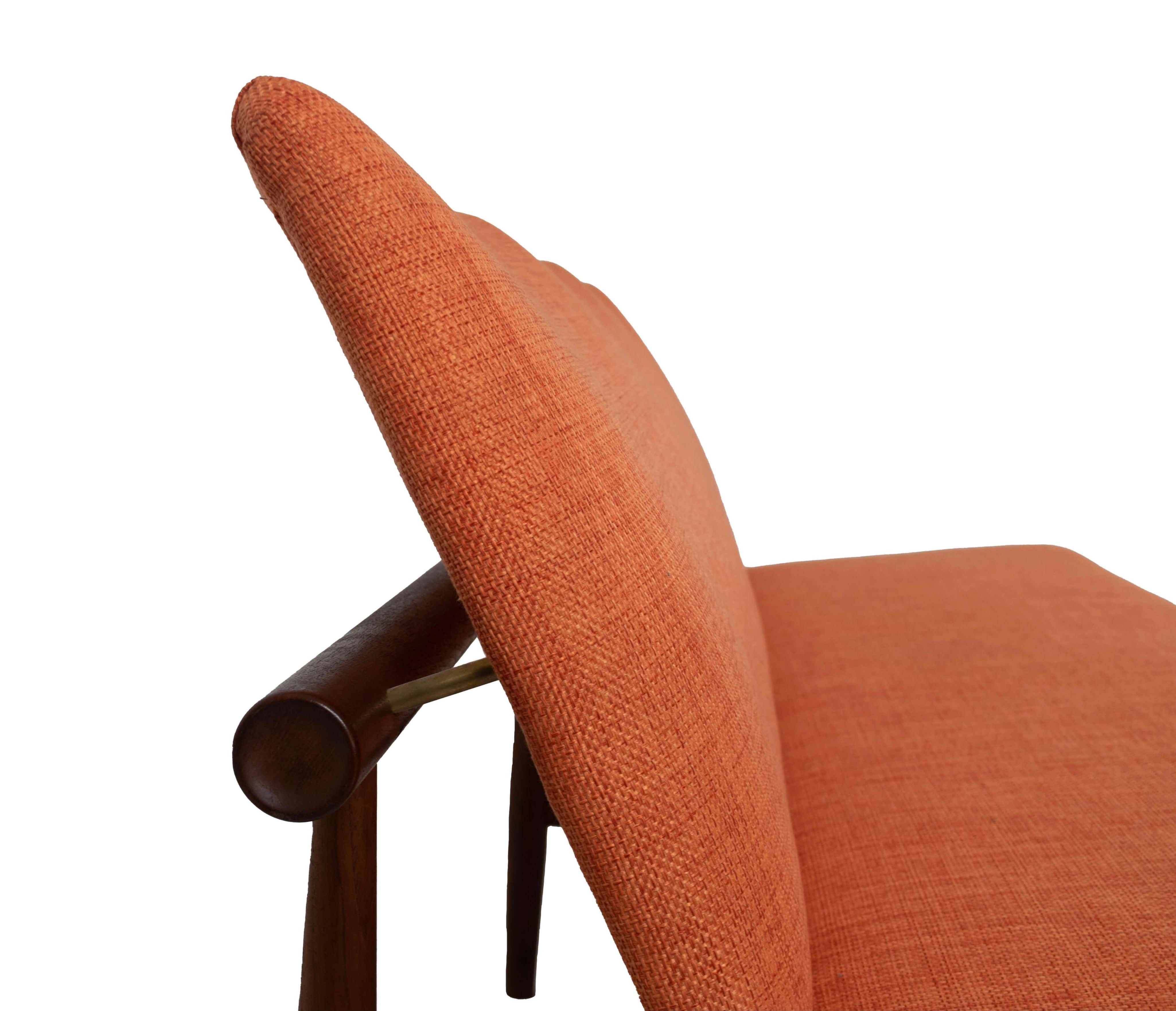 Finn_Juhl_Japan_Sofa_Model_137_in_Teak_for_France_Son_Denmark_1950s