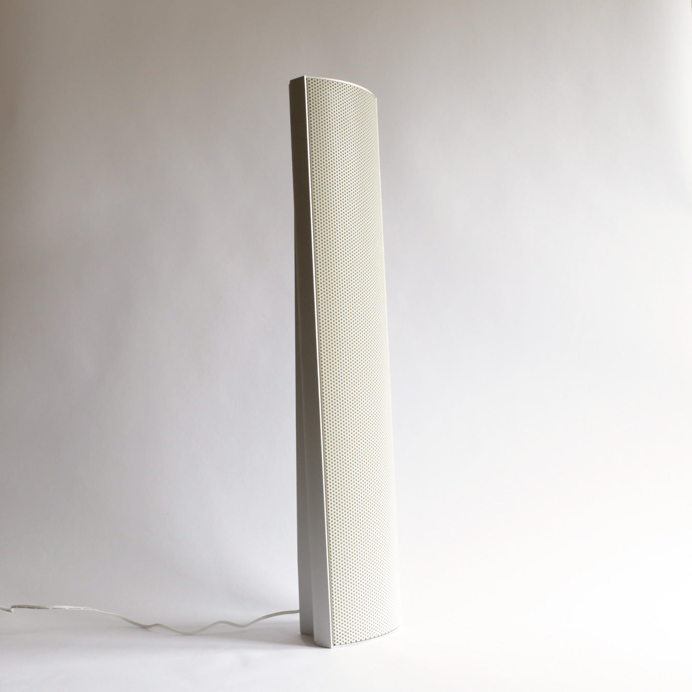 Floor_Lamp_HILLEL