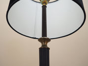 Floor_lamp_in_Danish_design_1970s_production_Denmark