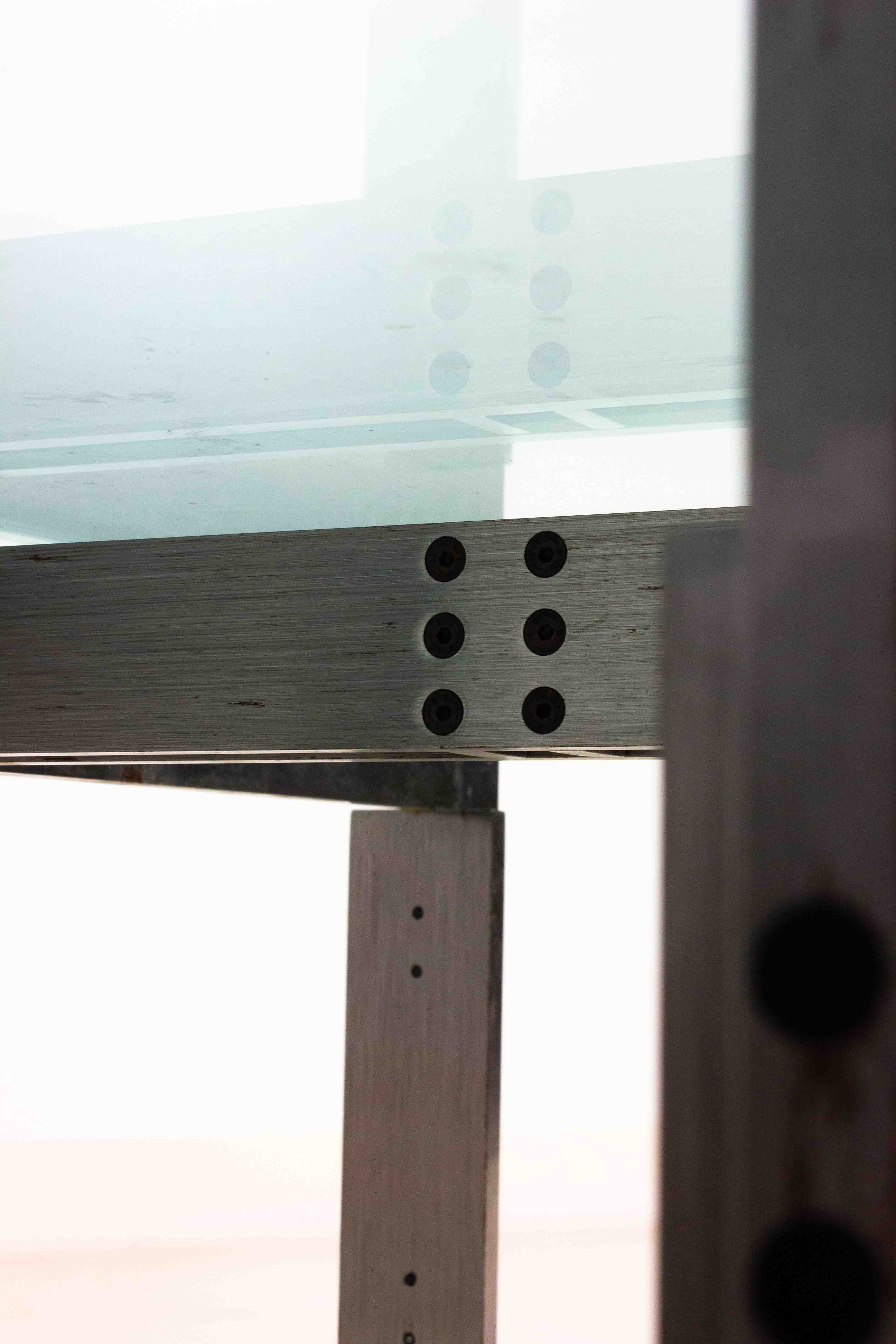 Florian_coffee_table_in_steel_by_Carlo_Scarpa
