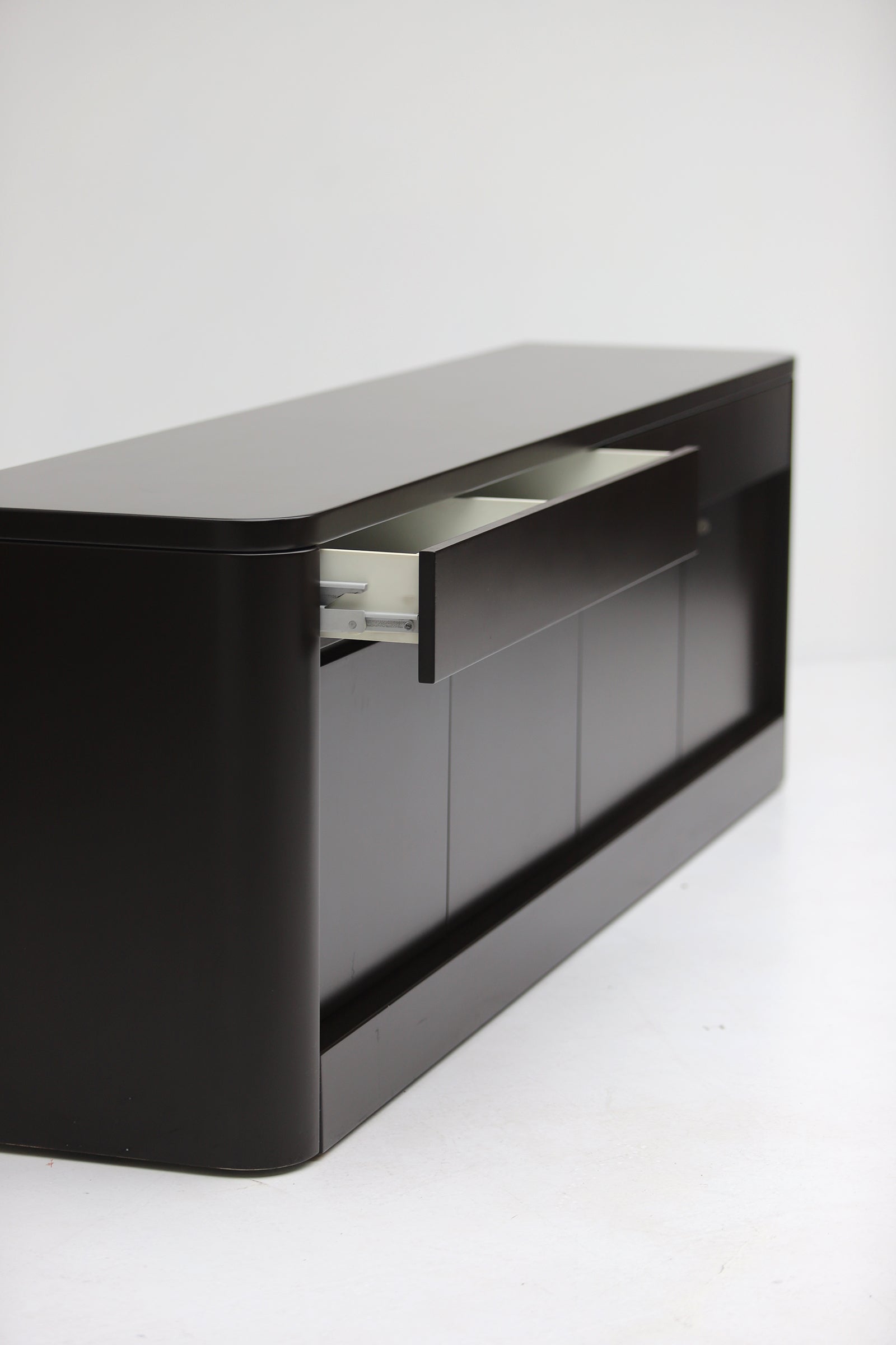 Frank_De_Clercq_Space_Age_Sideboard_1967
