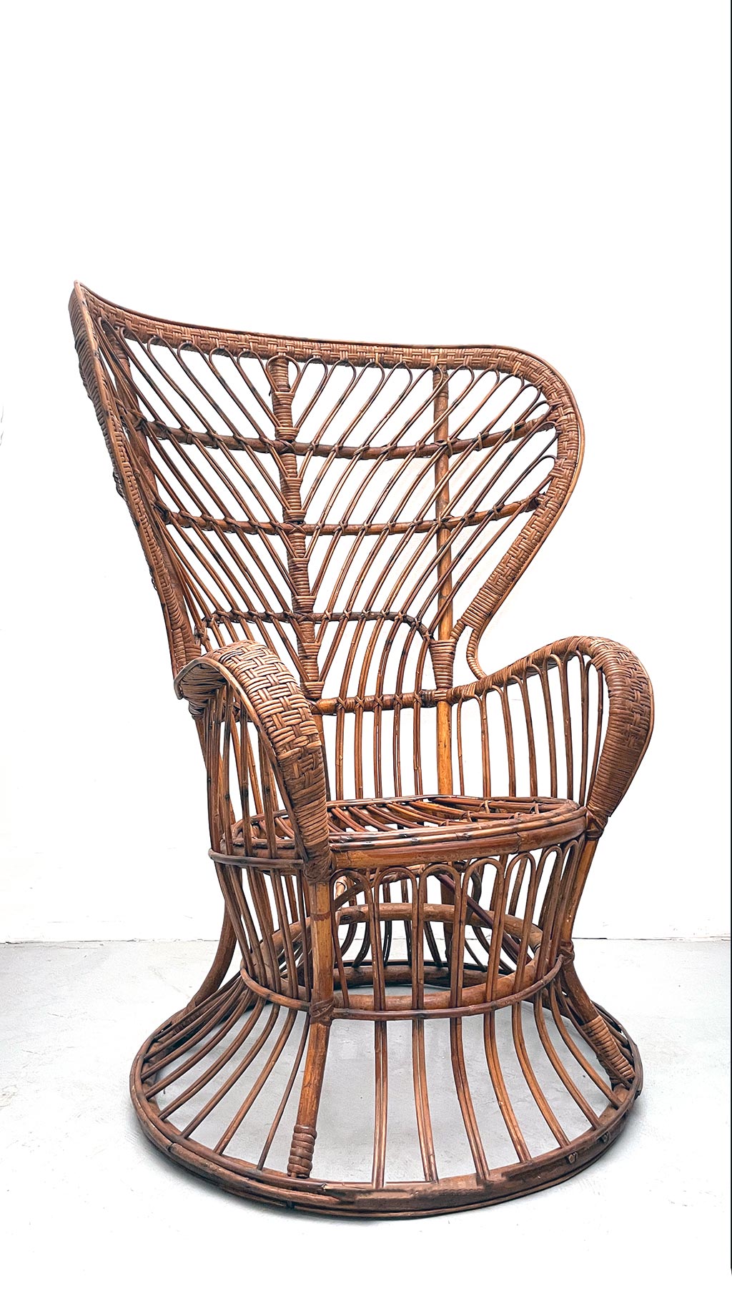Gio_Ponti_&_Lio_Carminati_Armchair